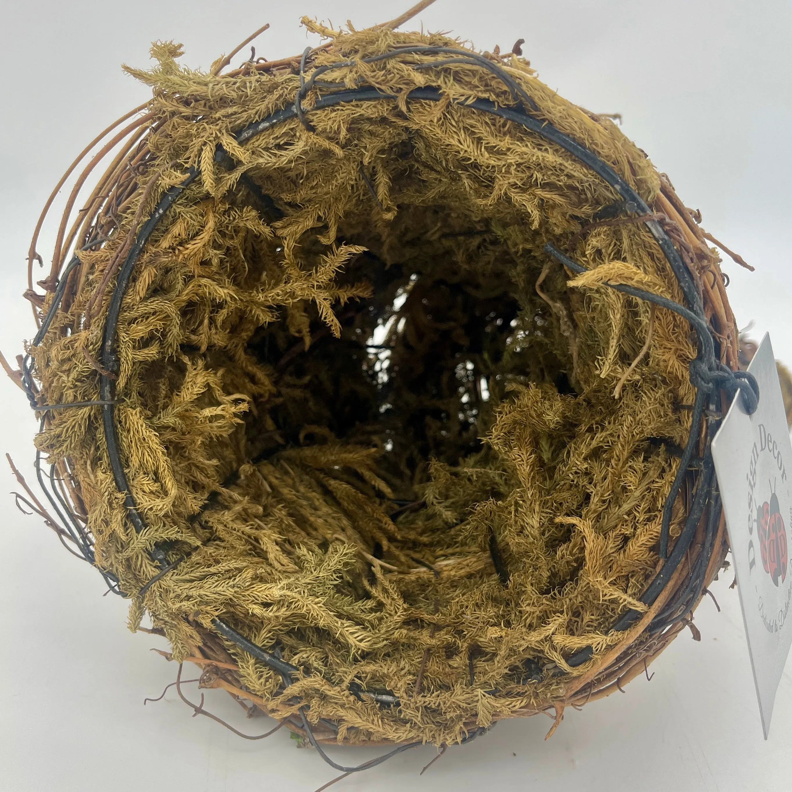 12" Vine/Moss/Twig Cornucopia