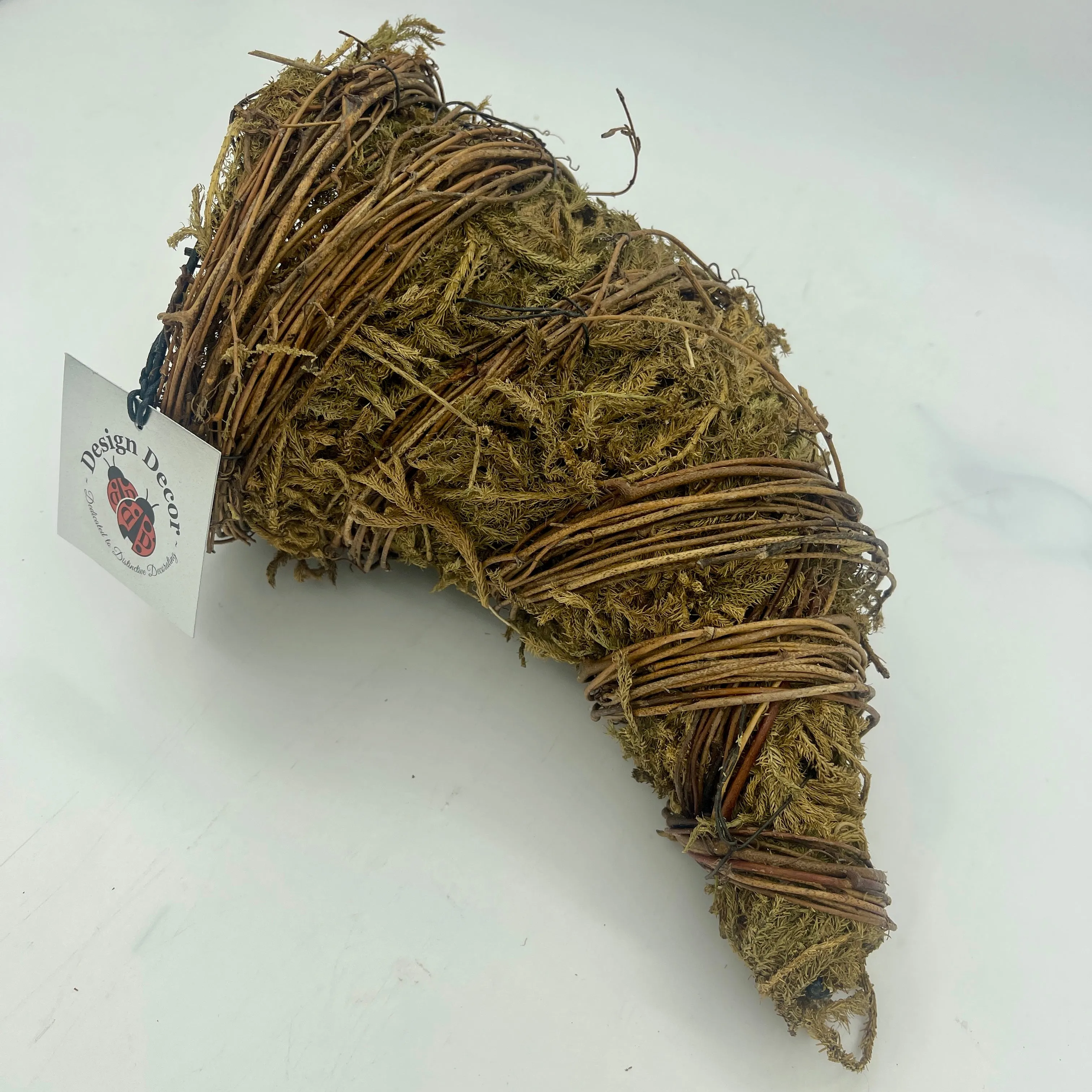 12" Vine/Moss/Twig Cornucopia