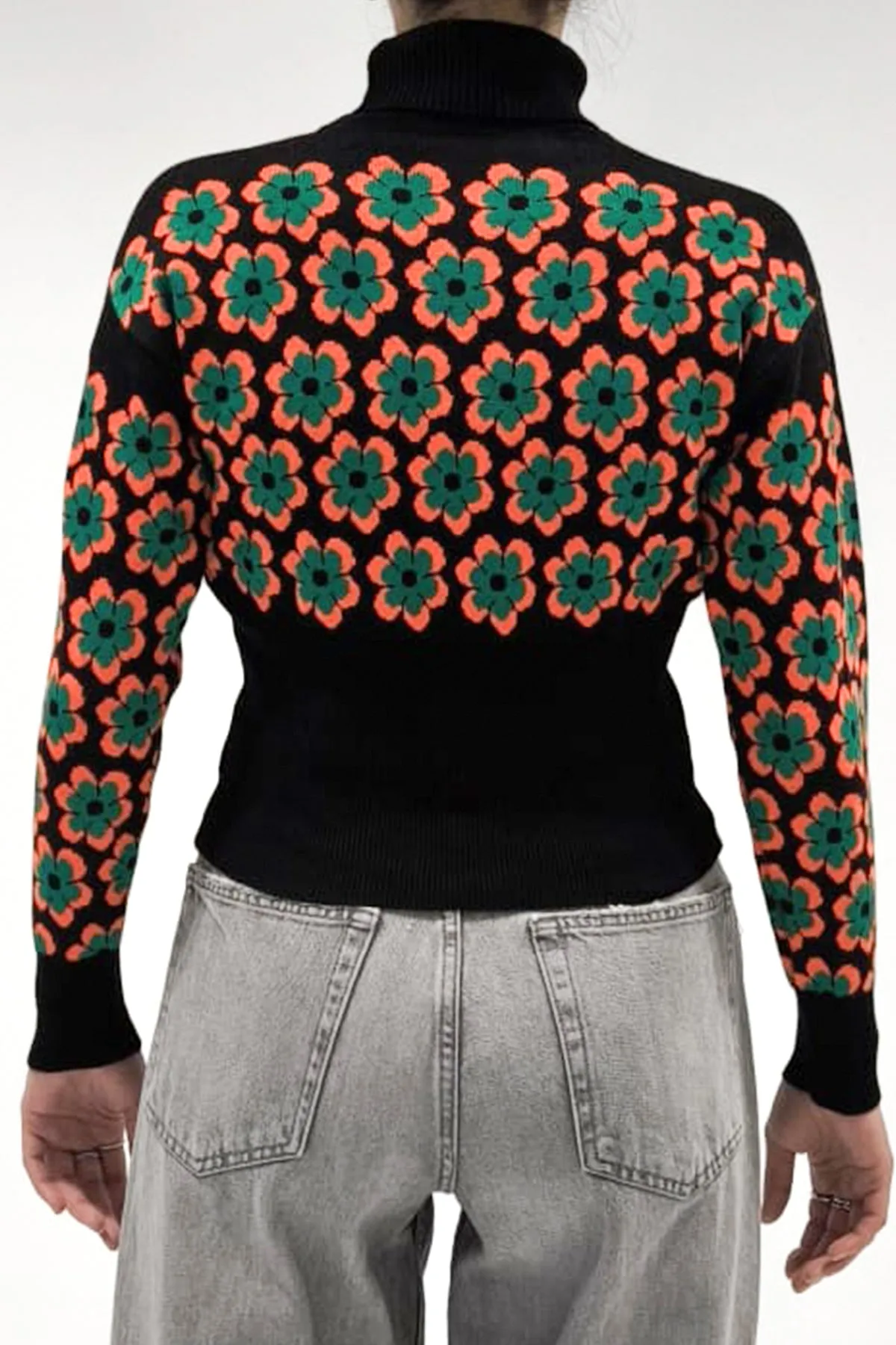 15801 boğazli desenli crop kazak