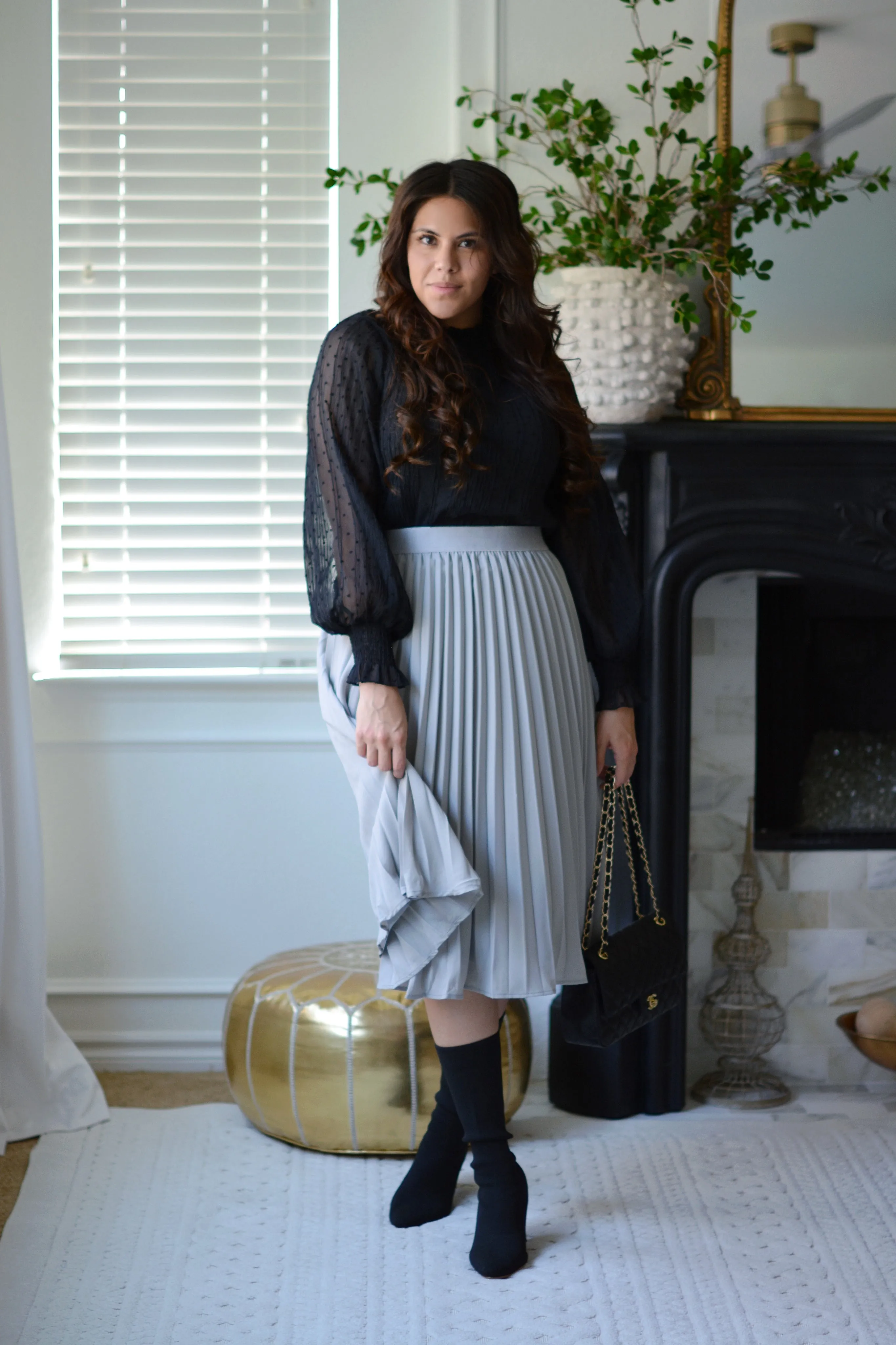 Amberly Black Swissdot Top