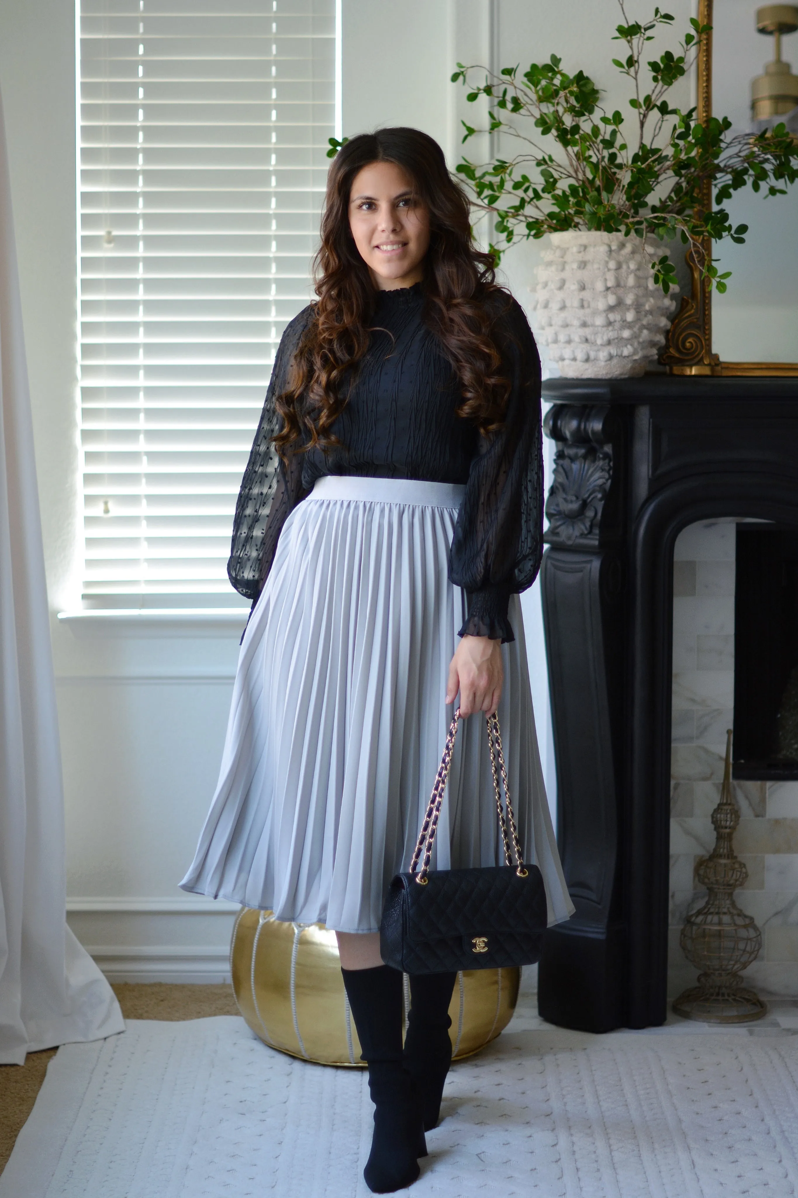 Amberly Black Swissdot Top