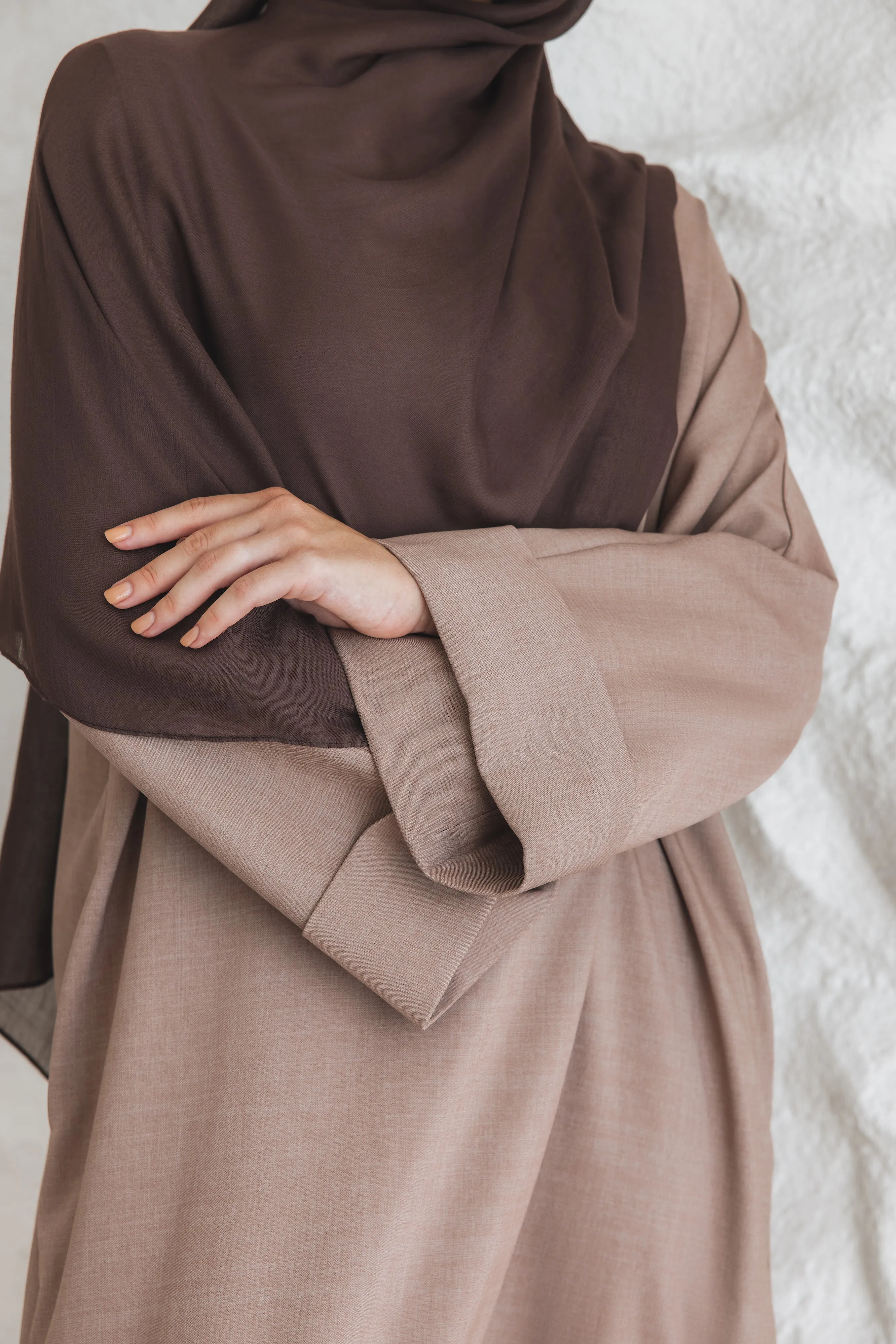 Amira Abaya - Warm Chestnut