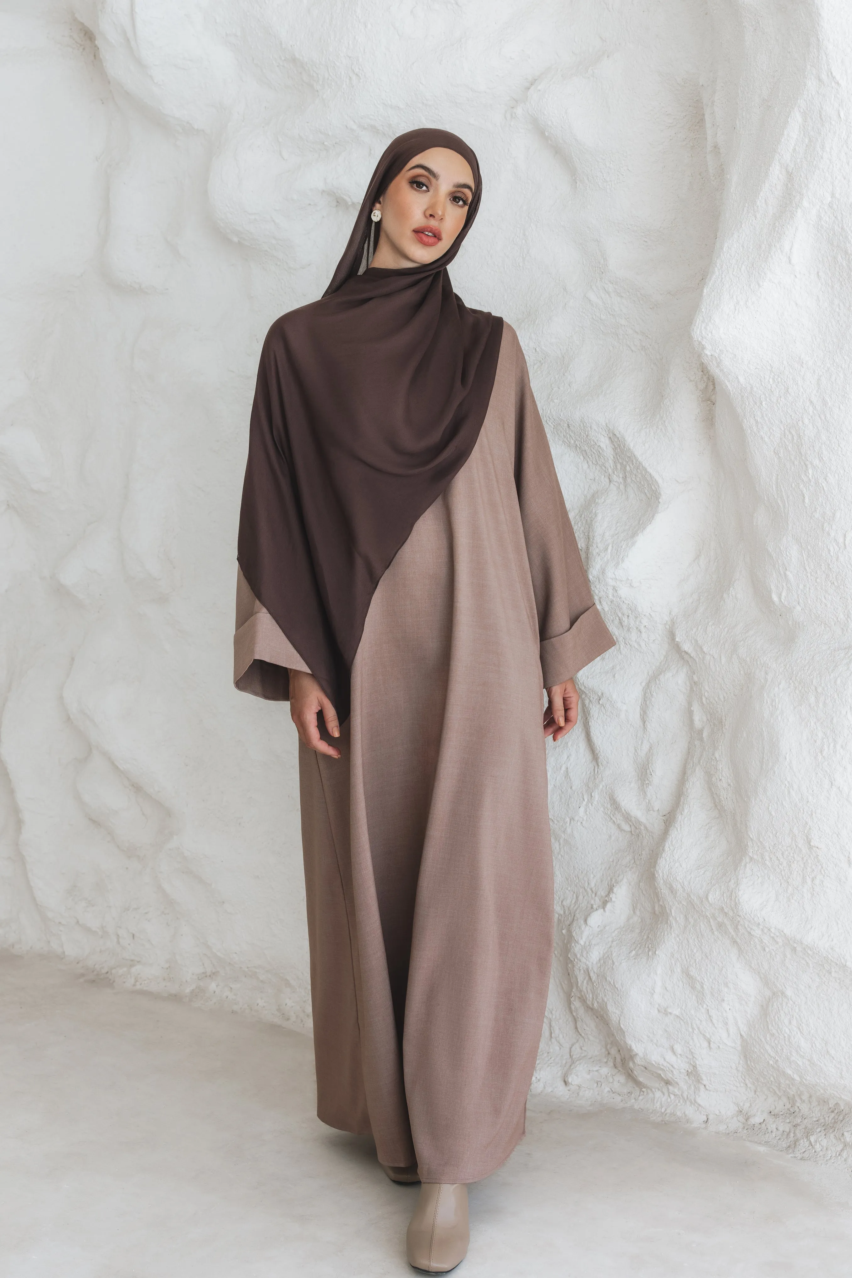 Amira Abaya - Warm Chestnut