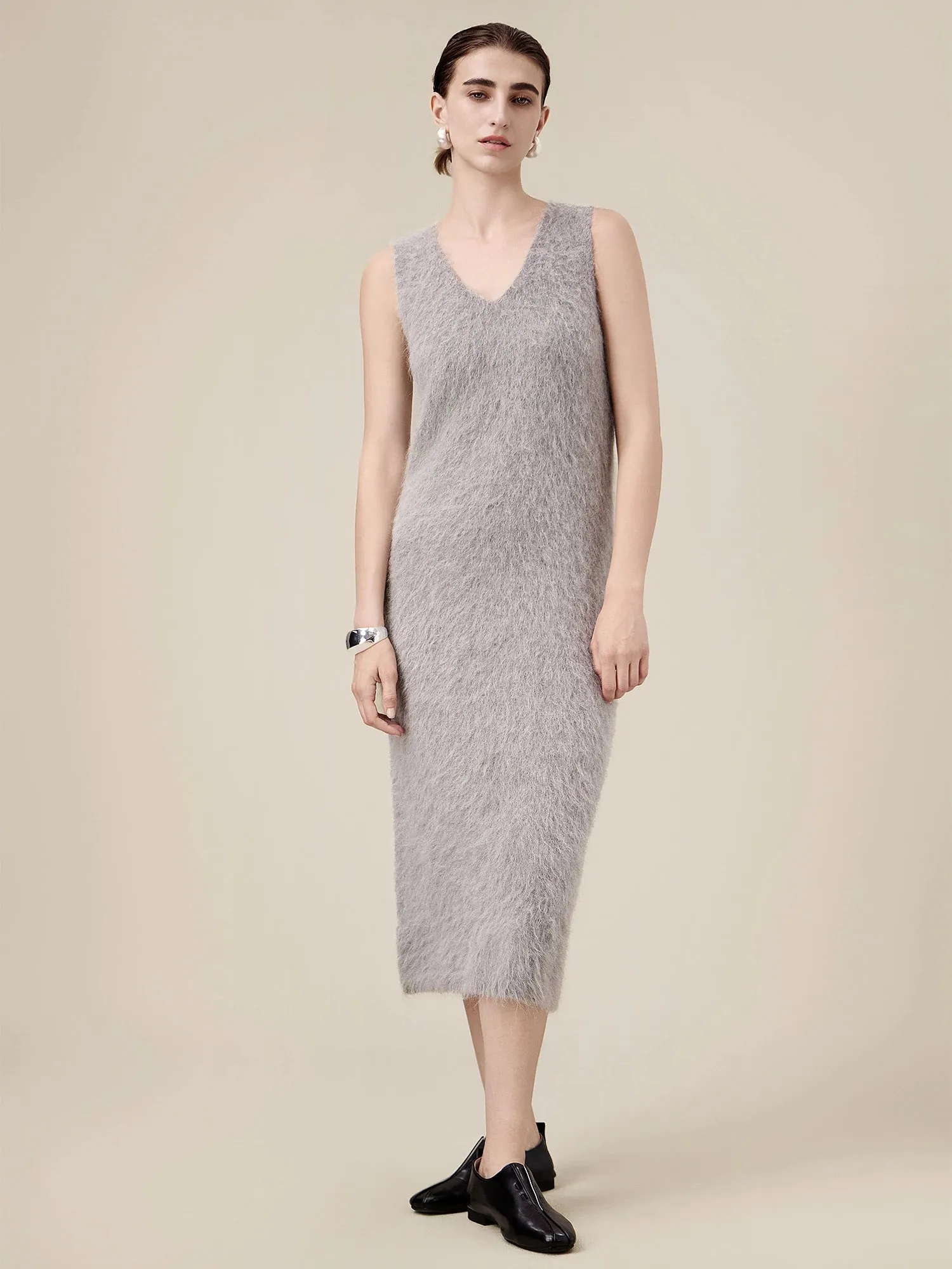 Amoretu Alpaca V-Neck Sleeveless Plush Knit Vest Dress