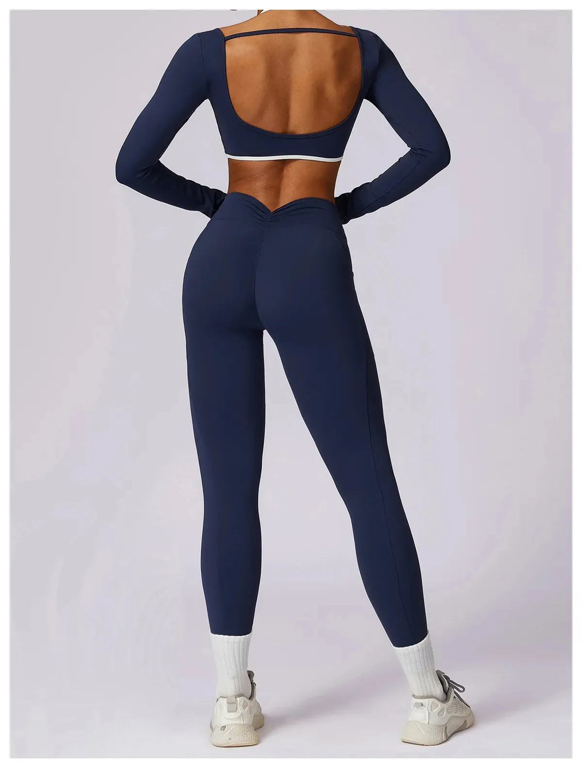 AURA LONG SLEEVE CROP EMBLEM BLUE