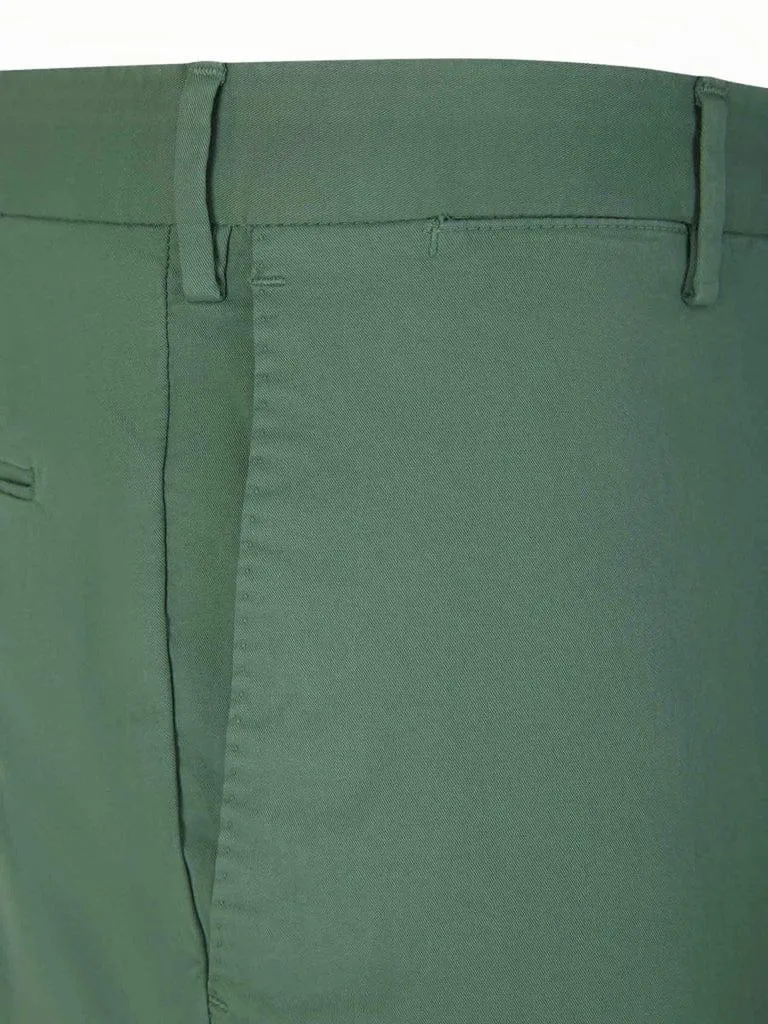 Baldessarini Slim-Fit Chinos – Timeless Style Meets Comfort