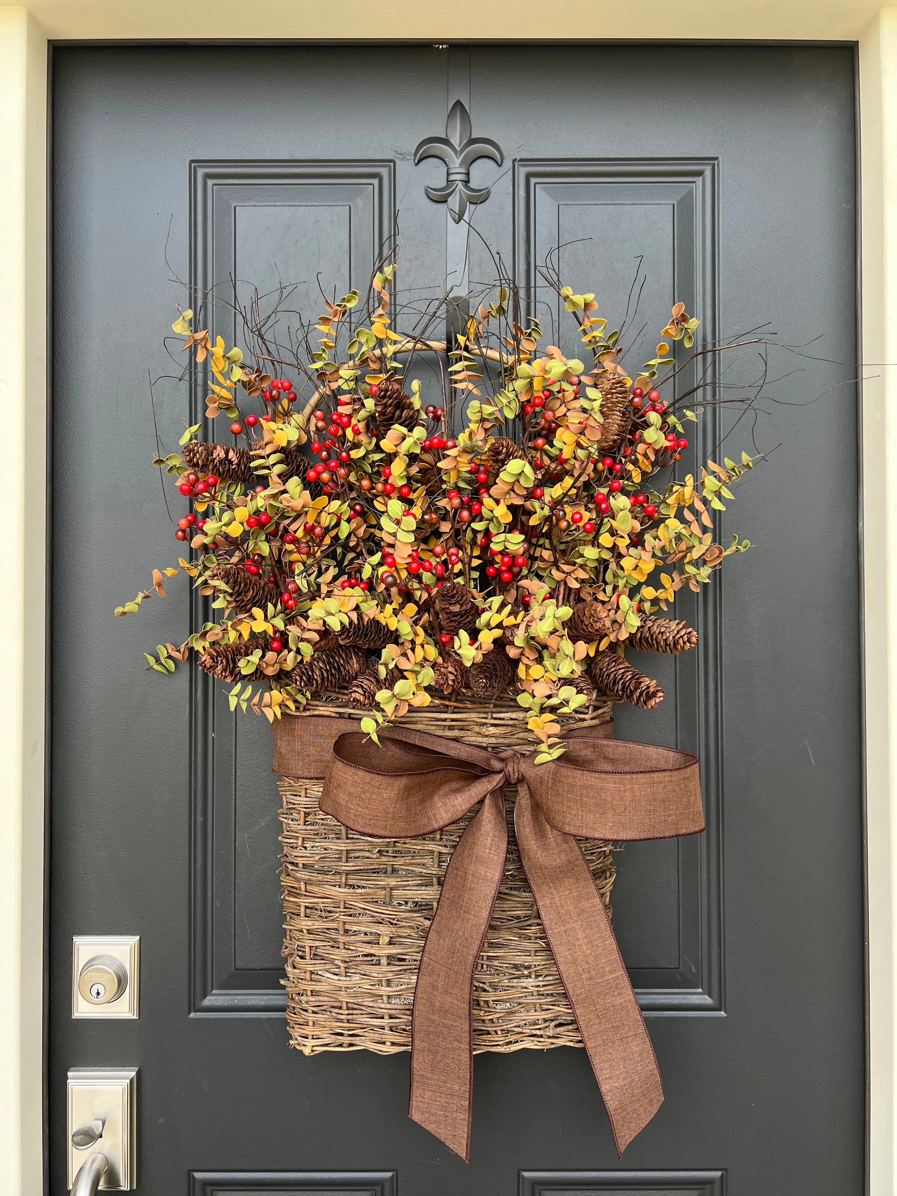Bittersweet Fall Basket Wreath