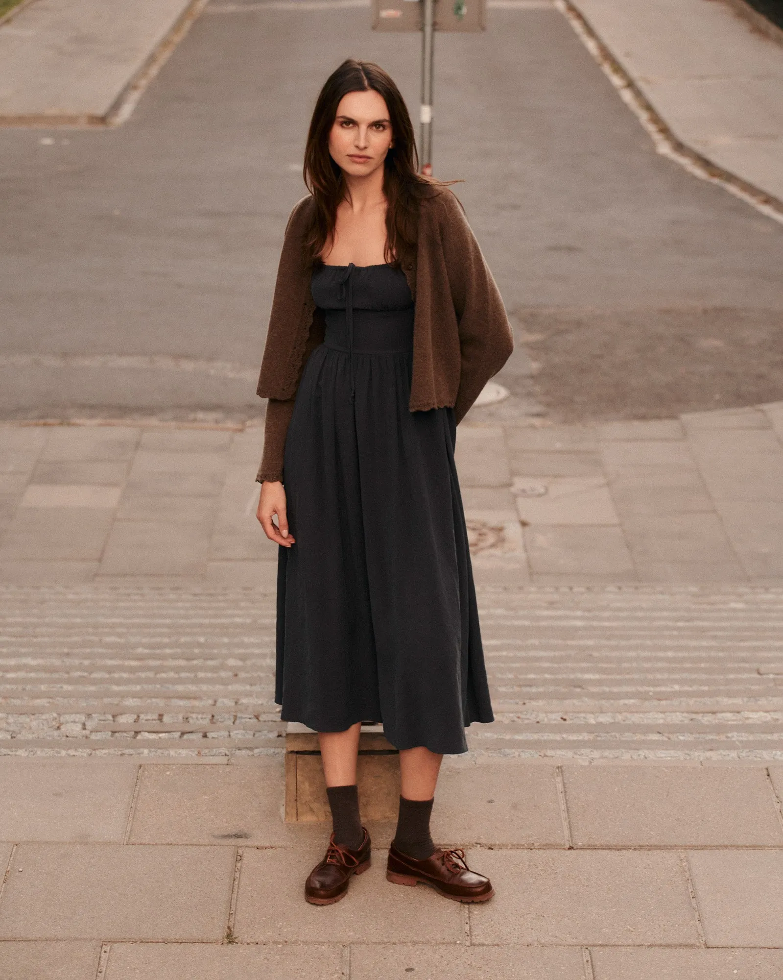 Cardigan in wool / 16 / 15 / calm brown