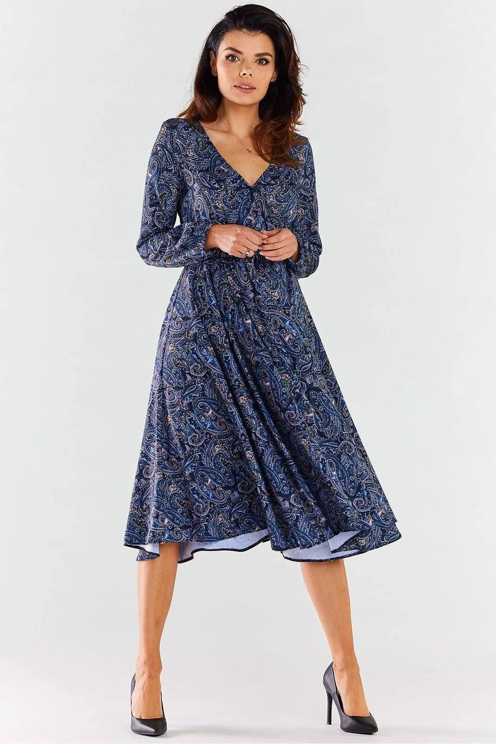Chic Envelope Neck Midi Dress with Stylish Flared Hem