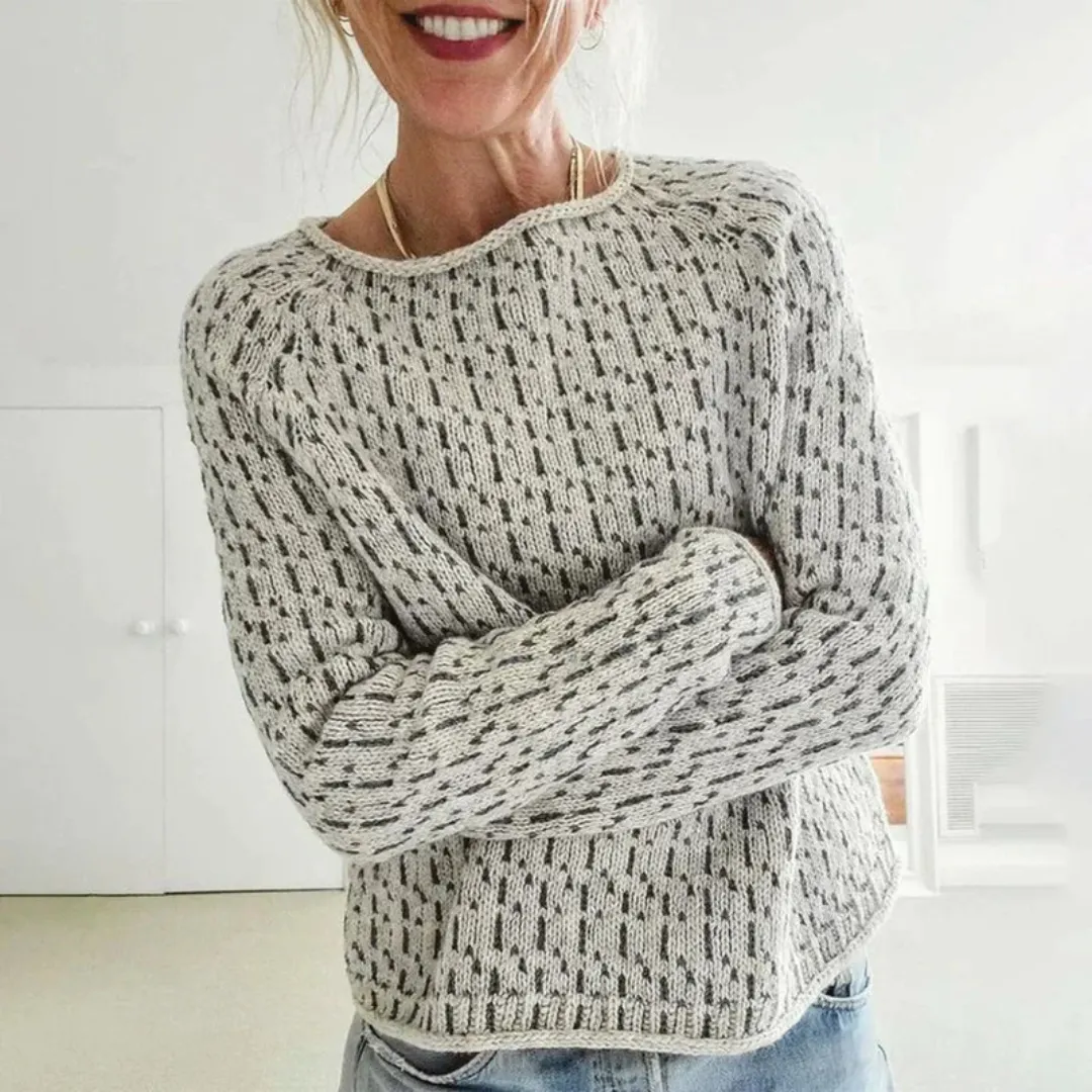 Chic Hand-Knitted Cozy Sweater for All-Season Fashion and Comfort