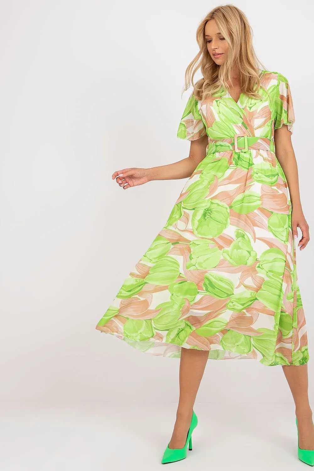 Chic Midi Dress with Colorful Prints and Coordinating Belt