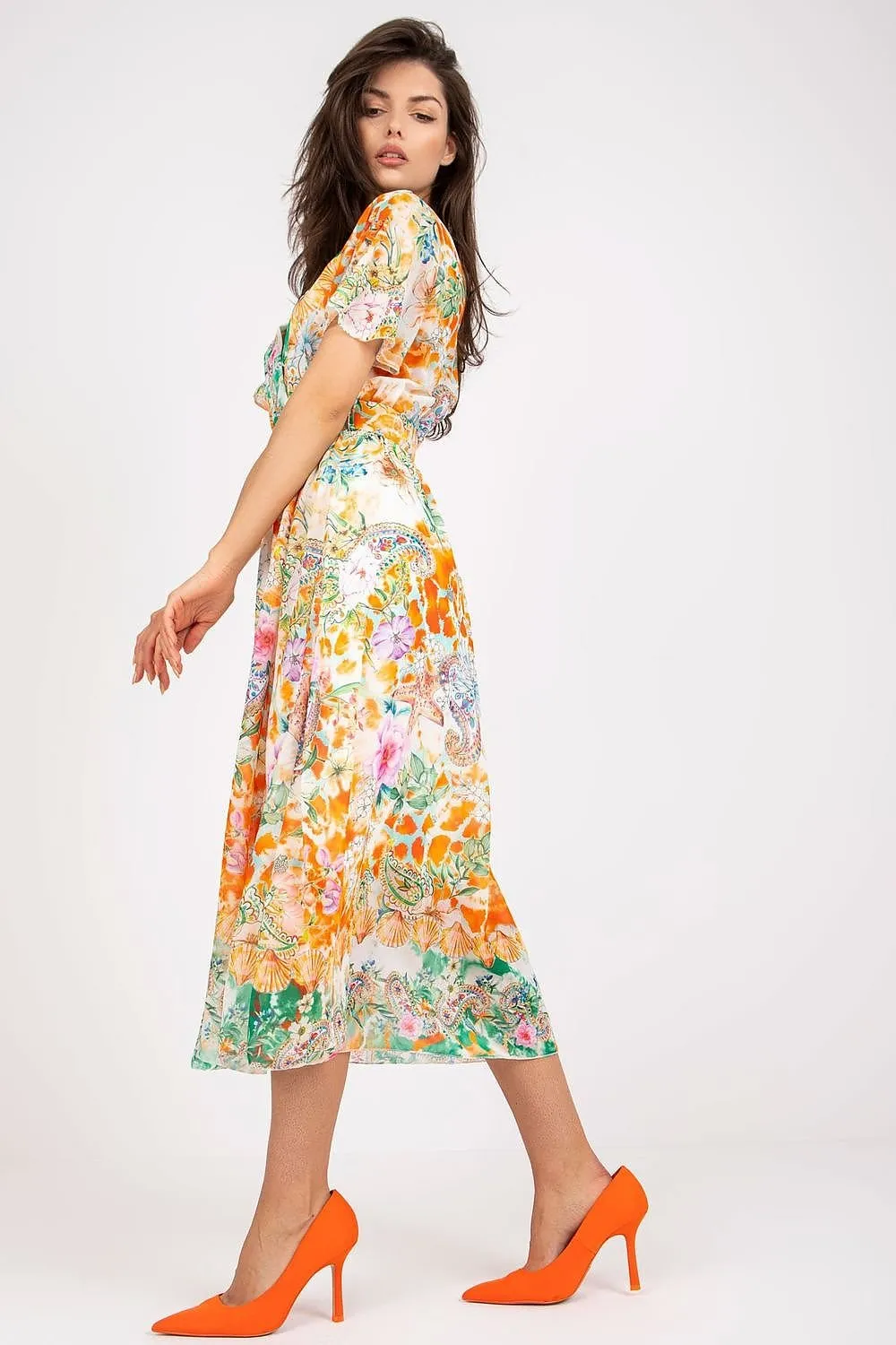 Chic Midi Dress with Colorful Prints and Coordinating Belt