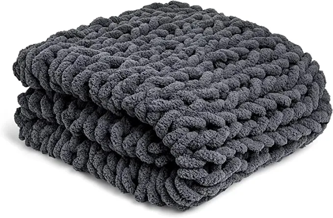 Chunky Throw on Blanket