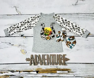 Cowhide horseshoe w/cactus & sunflower long sleeve top DLH0824-23