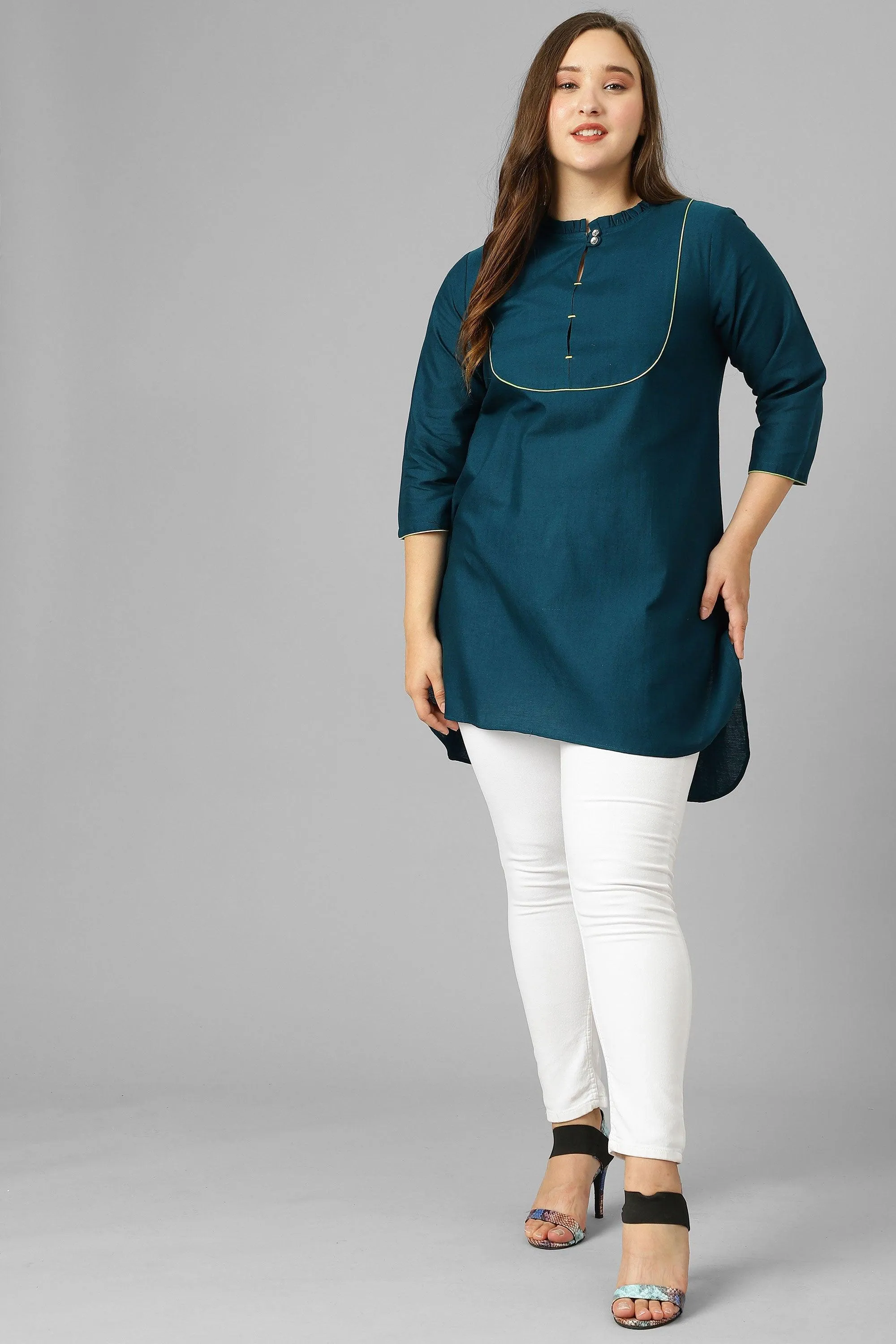 Curvy Lane Women Plus Size Pleated Round Neck Long Top with Lacework