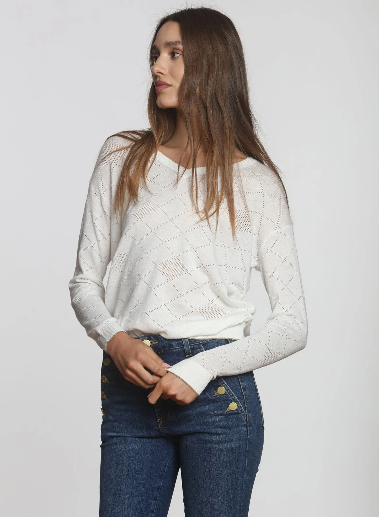 Diamond Mesh Vee - White