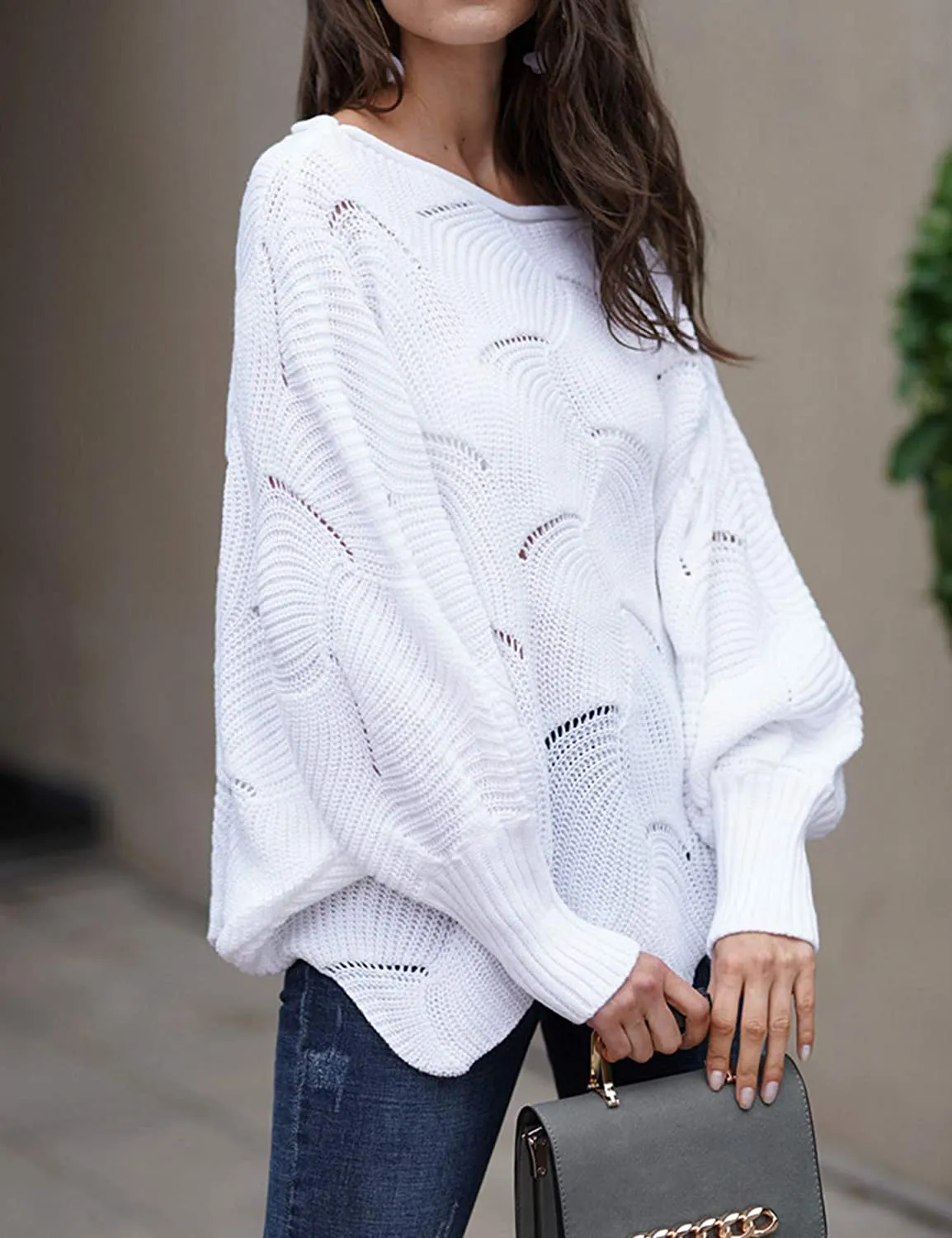 Distinctive White Batwing Sleeve Loose Sweaters Tops