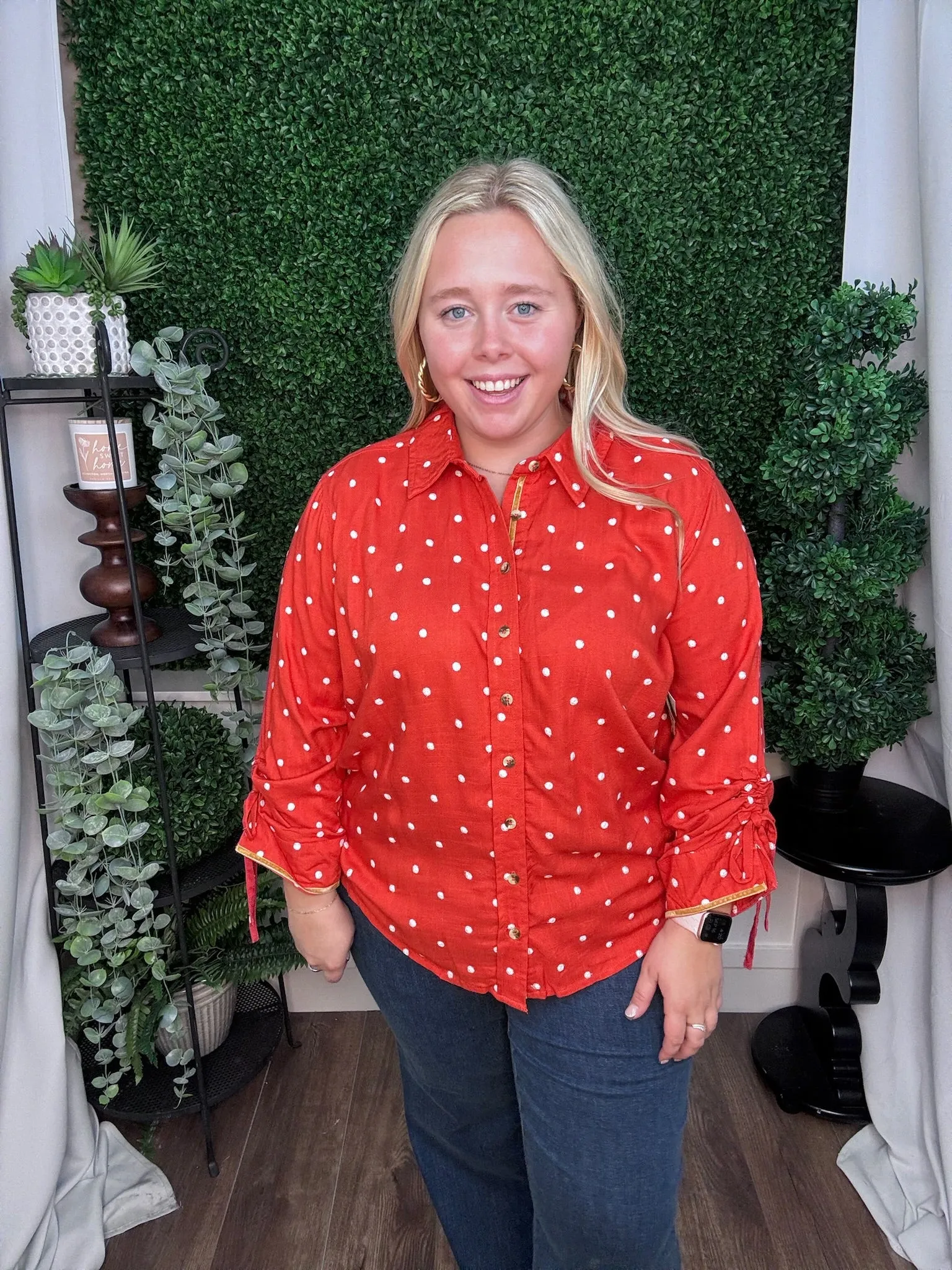EMBROIDERED DOT BUTTON UP SHIRT - RUST