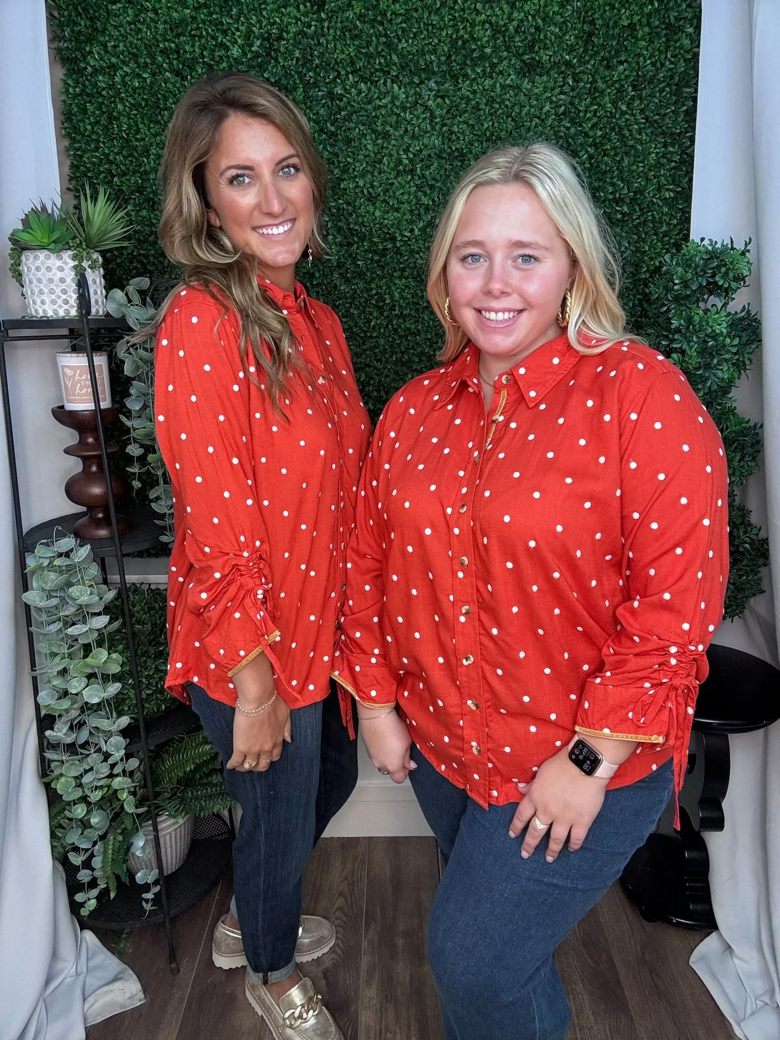 EMBROIDERED DOT BUTTON UP SHIRT - RUST