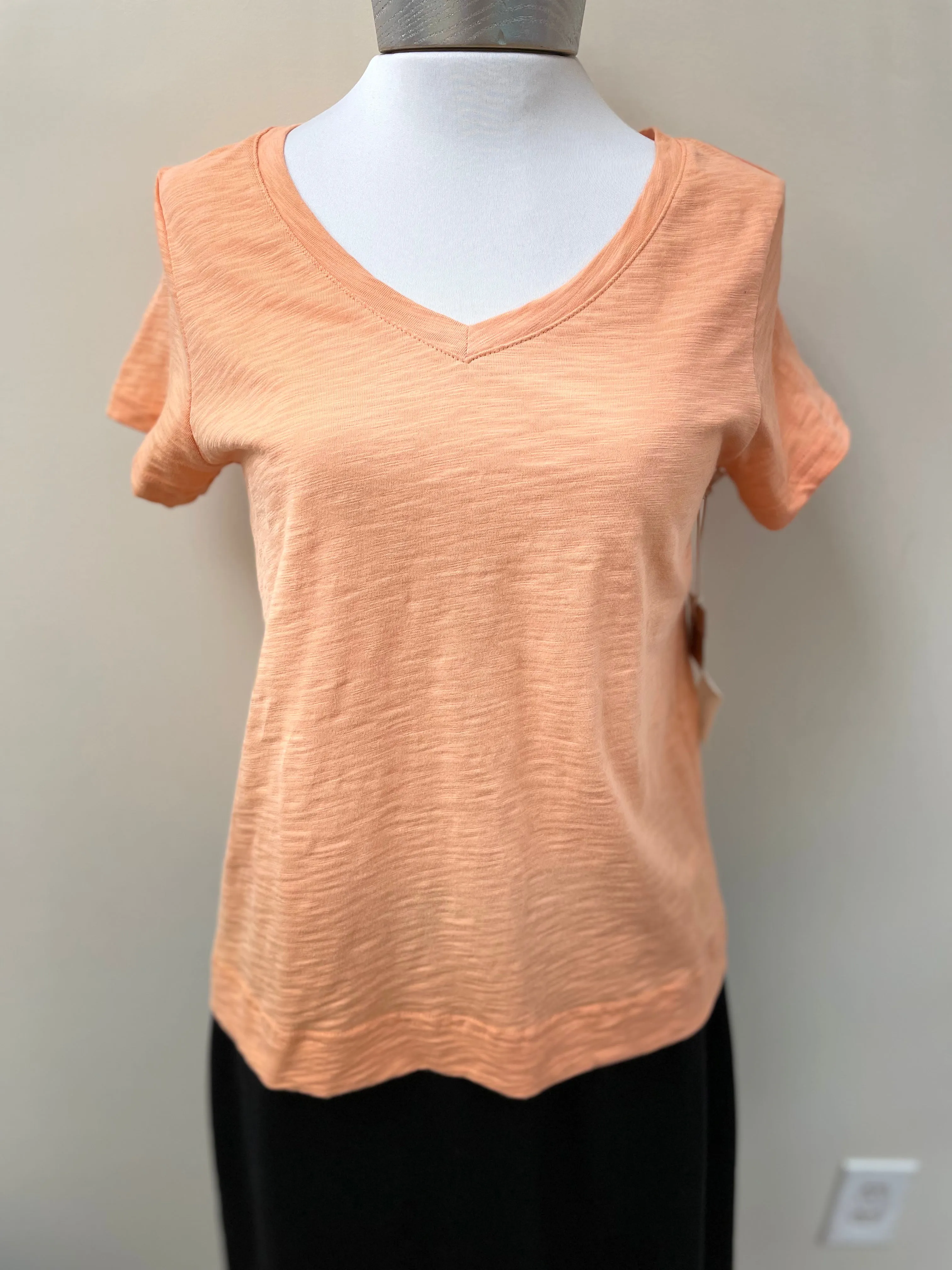Escape Short Sleeve V-Neck Cotton Tee 10000
