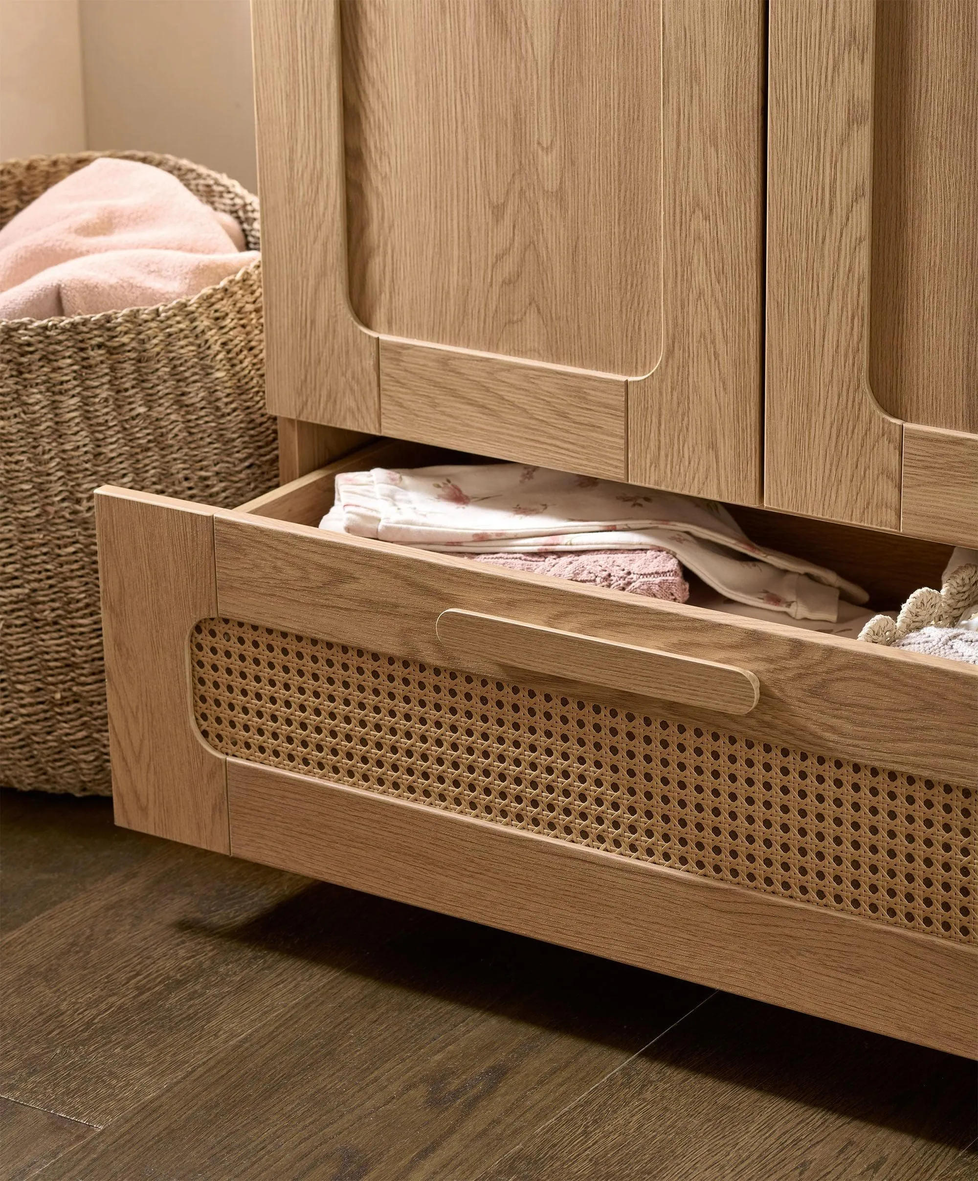 Esna Wardrobe - Rattan