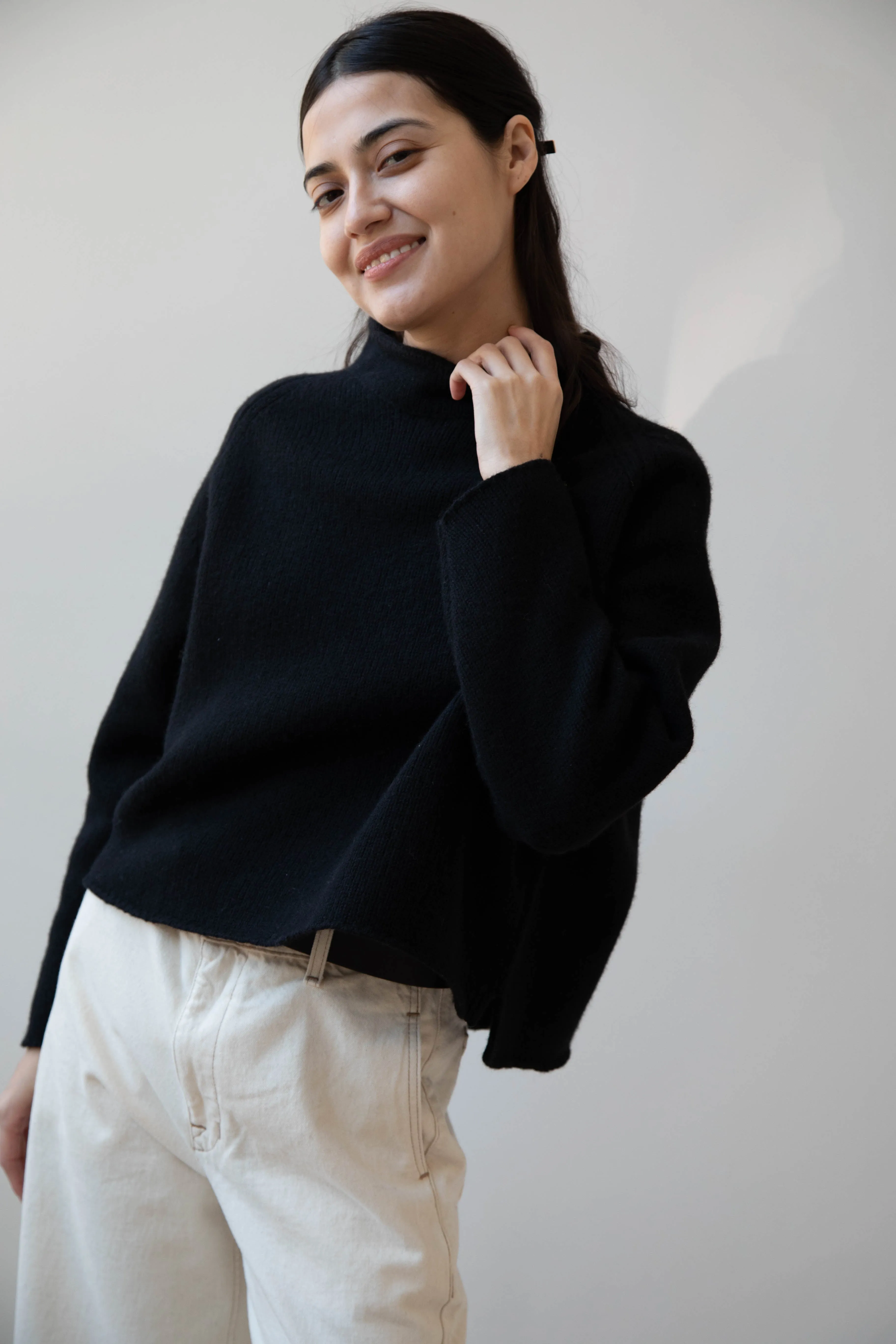 Gauze | Rollneck Wool Cotton Pullover in Black