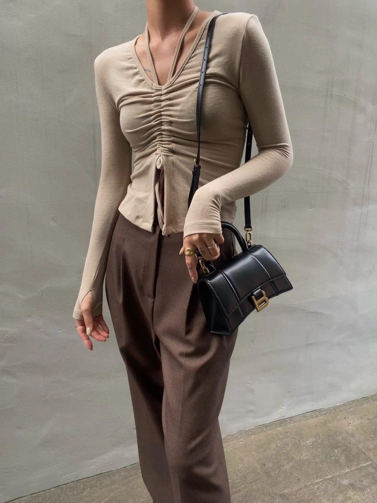Halter V neck Shirring Tee