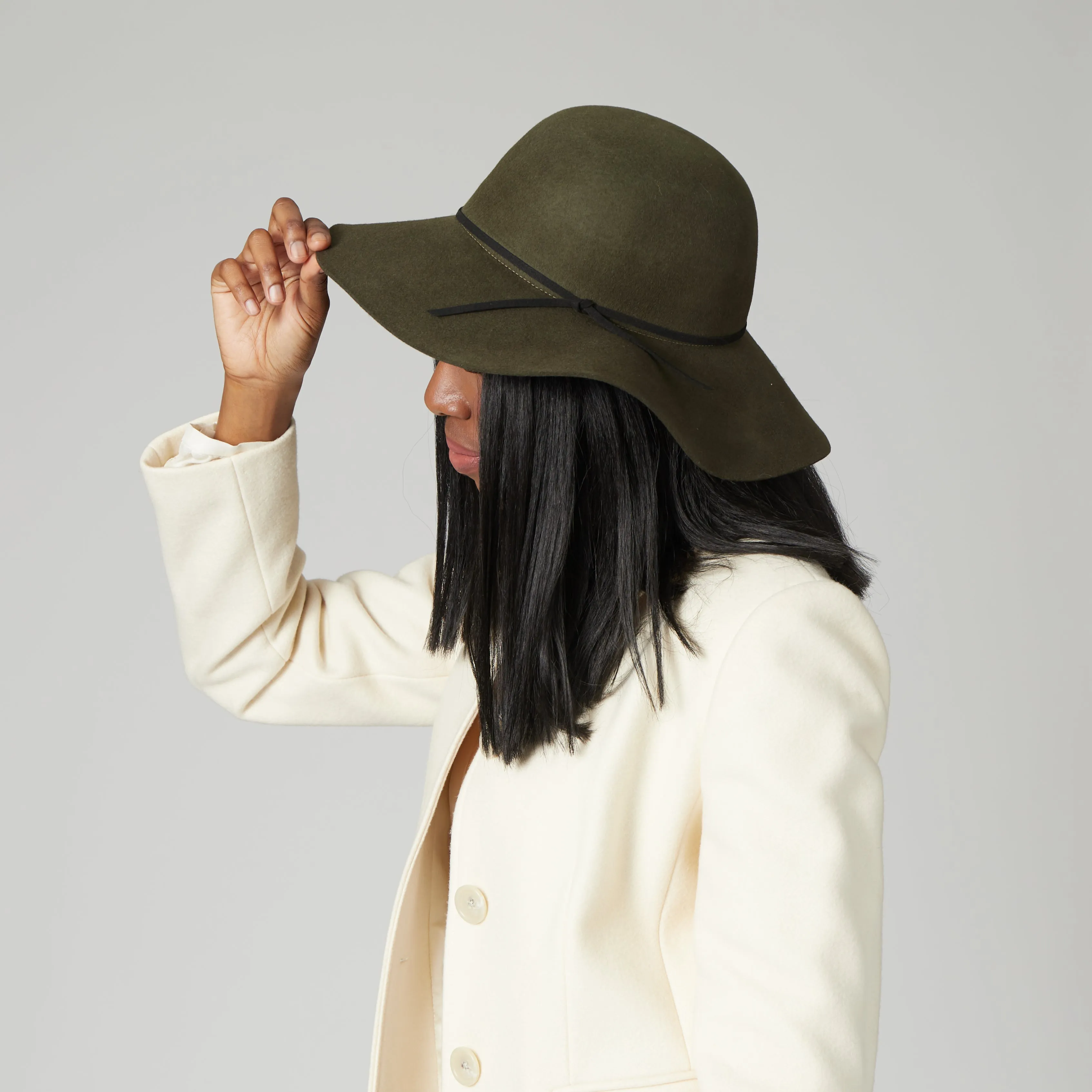 Head West - Women's Floppy With Round Crown And Faux Suede Band