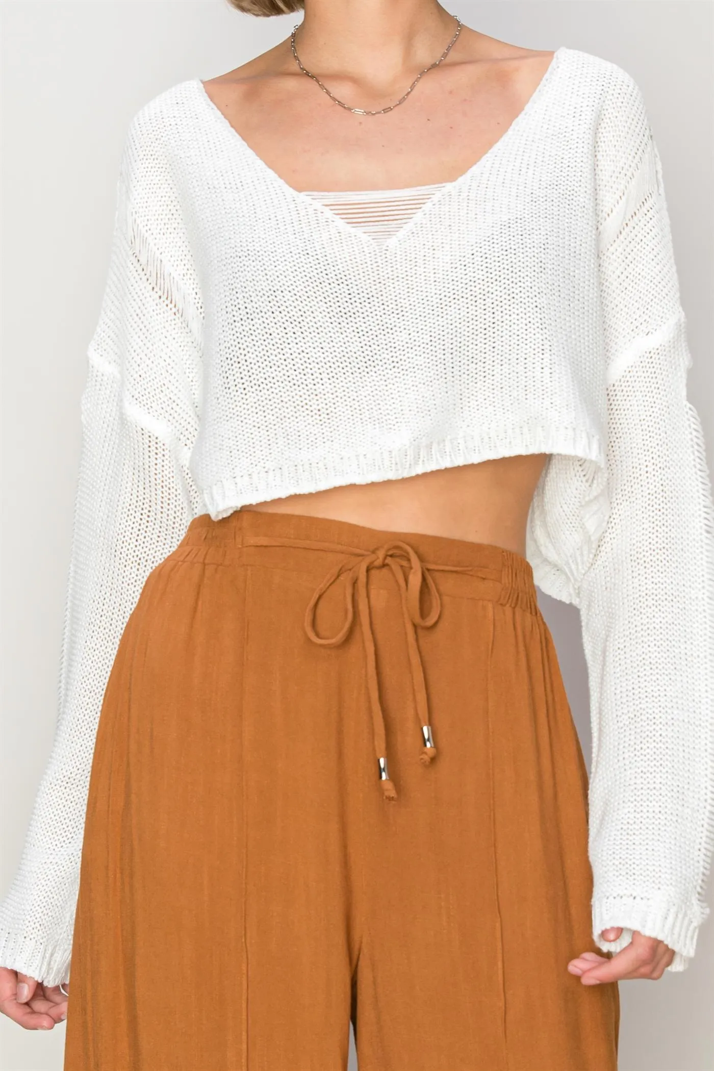 HF24A875-Distressed Sweater Crop Top