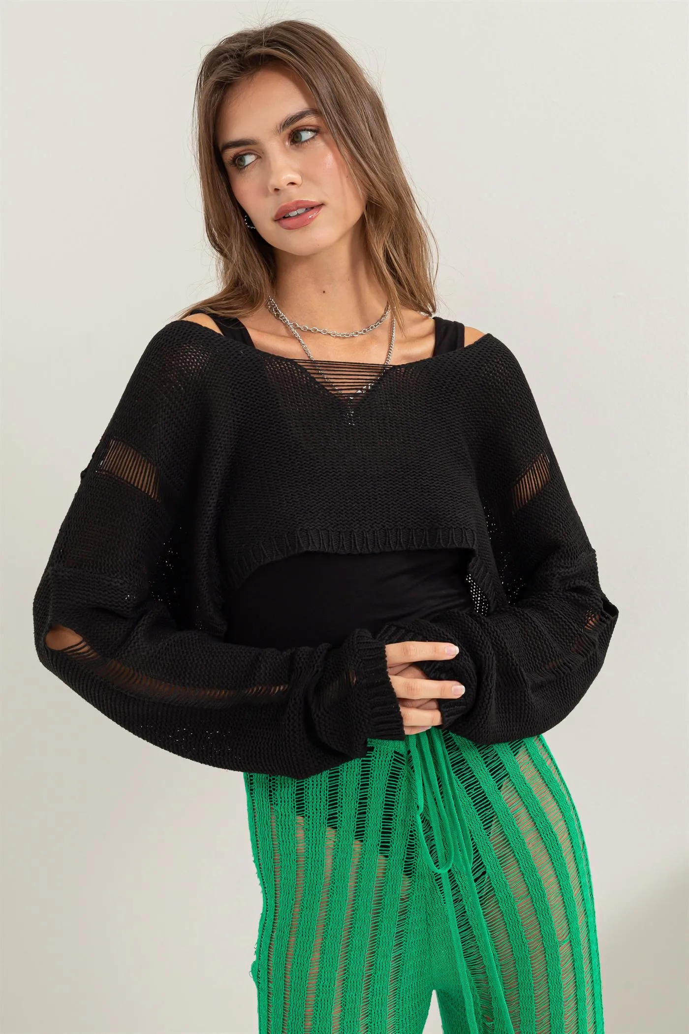 HF24A875-Distressed Sweater Crop Top
