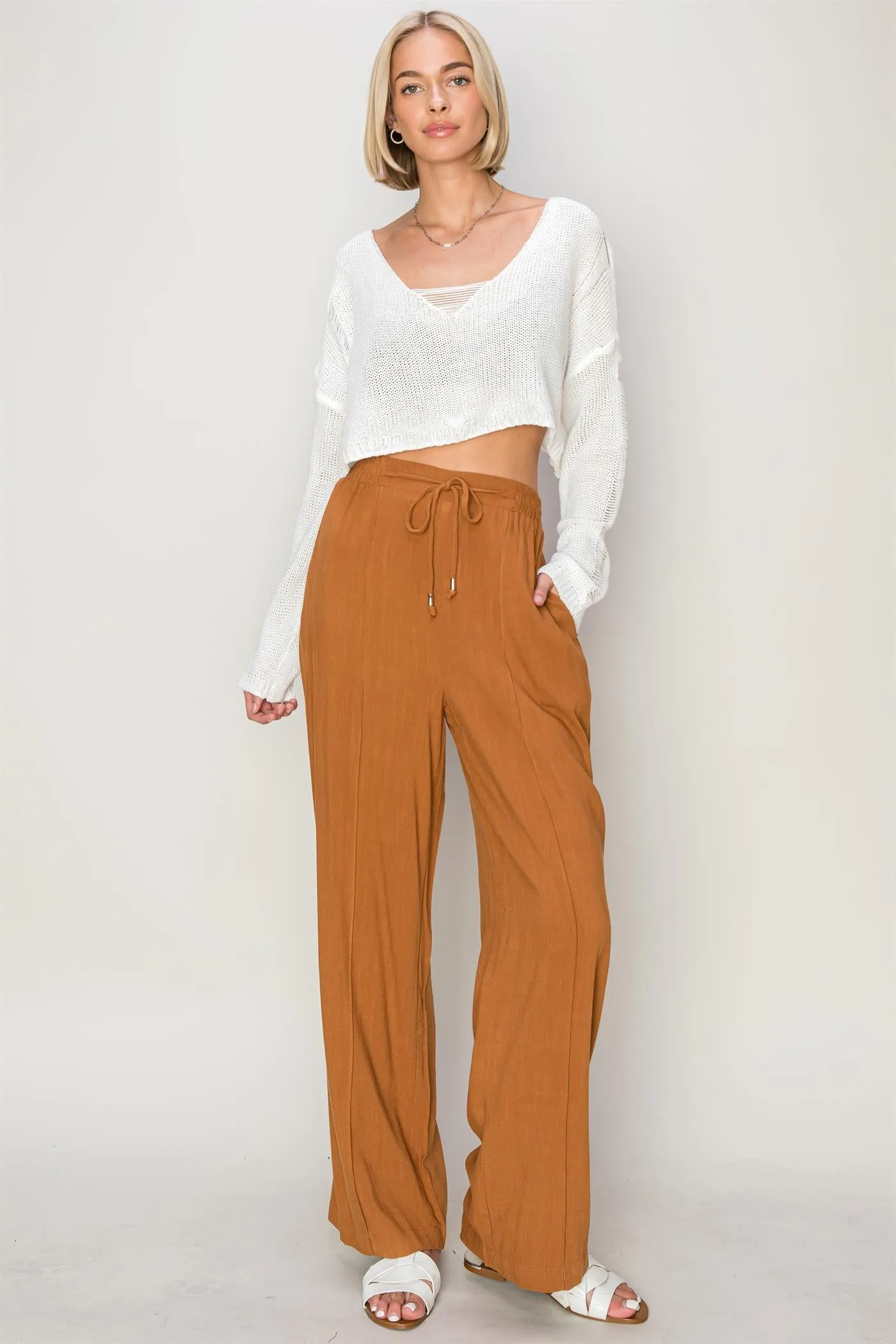 HF24A875-Distressed Sweater Crop Top