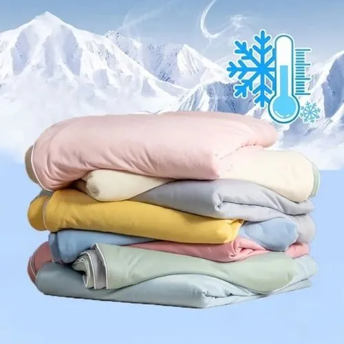 Icy Silky Summer Cool Quilt Set of 3 Pieces, Green with Grey.