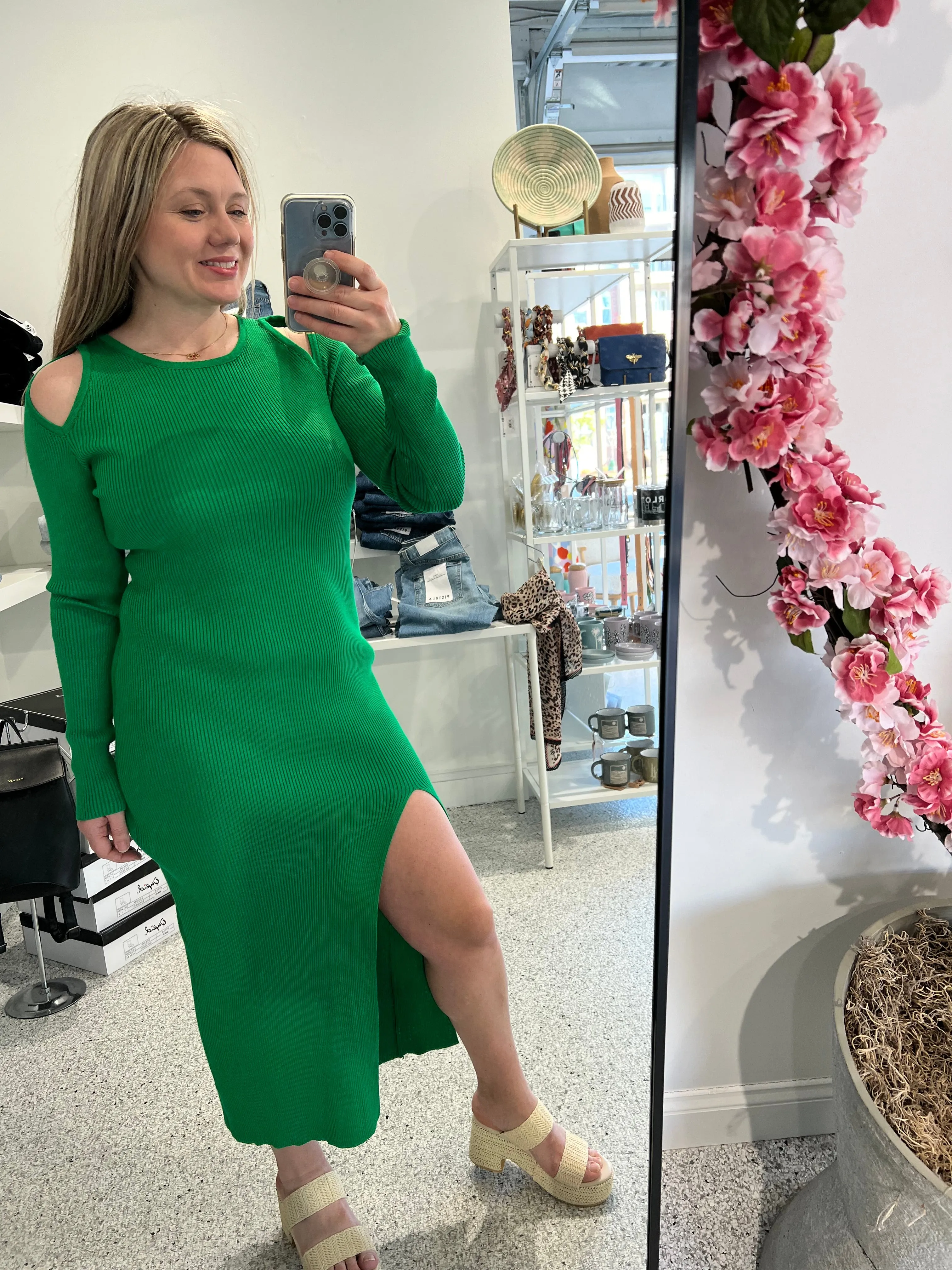 Kelly Green Cut Out
