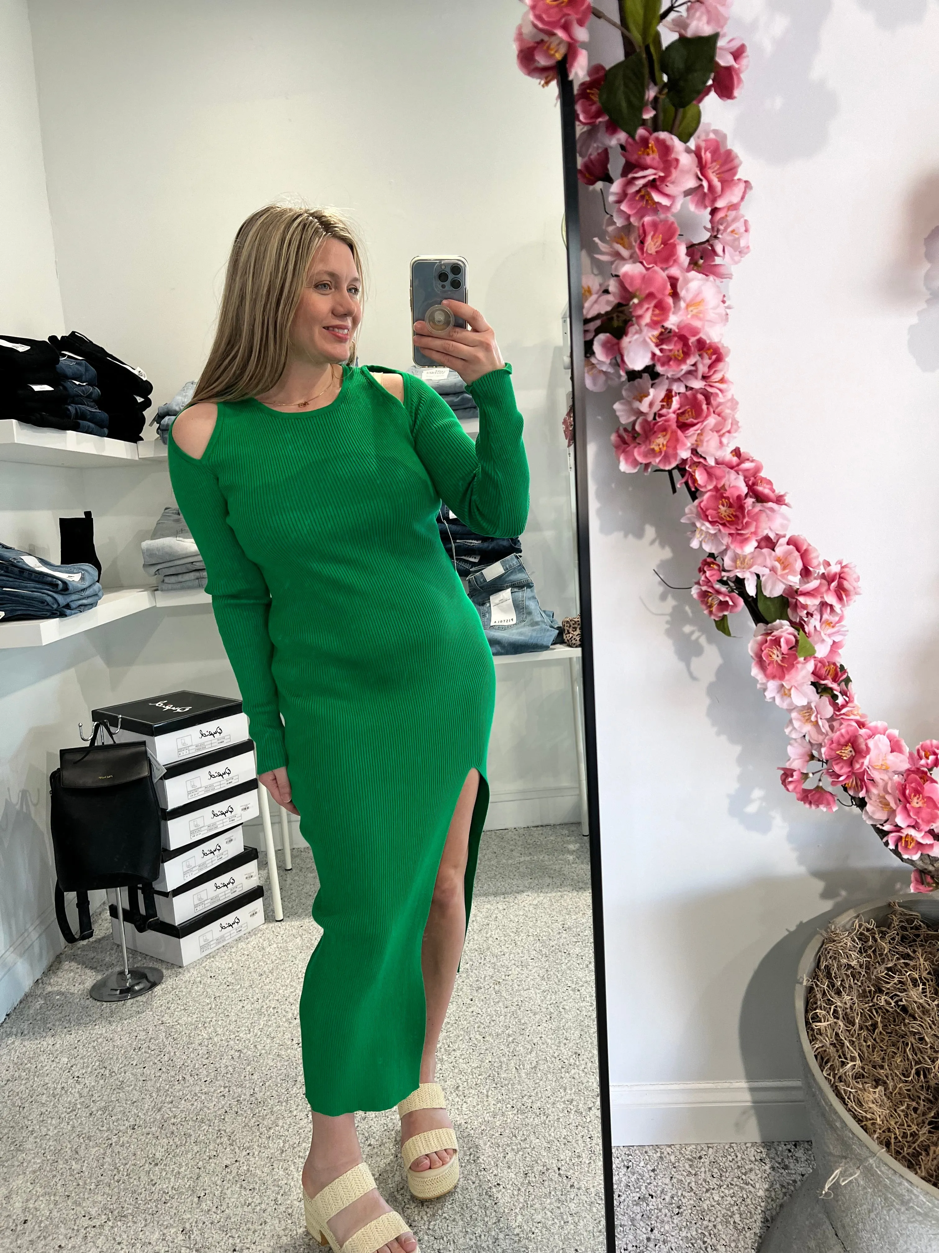 Kelly Green Cut Out