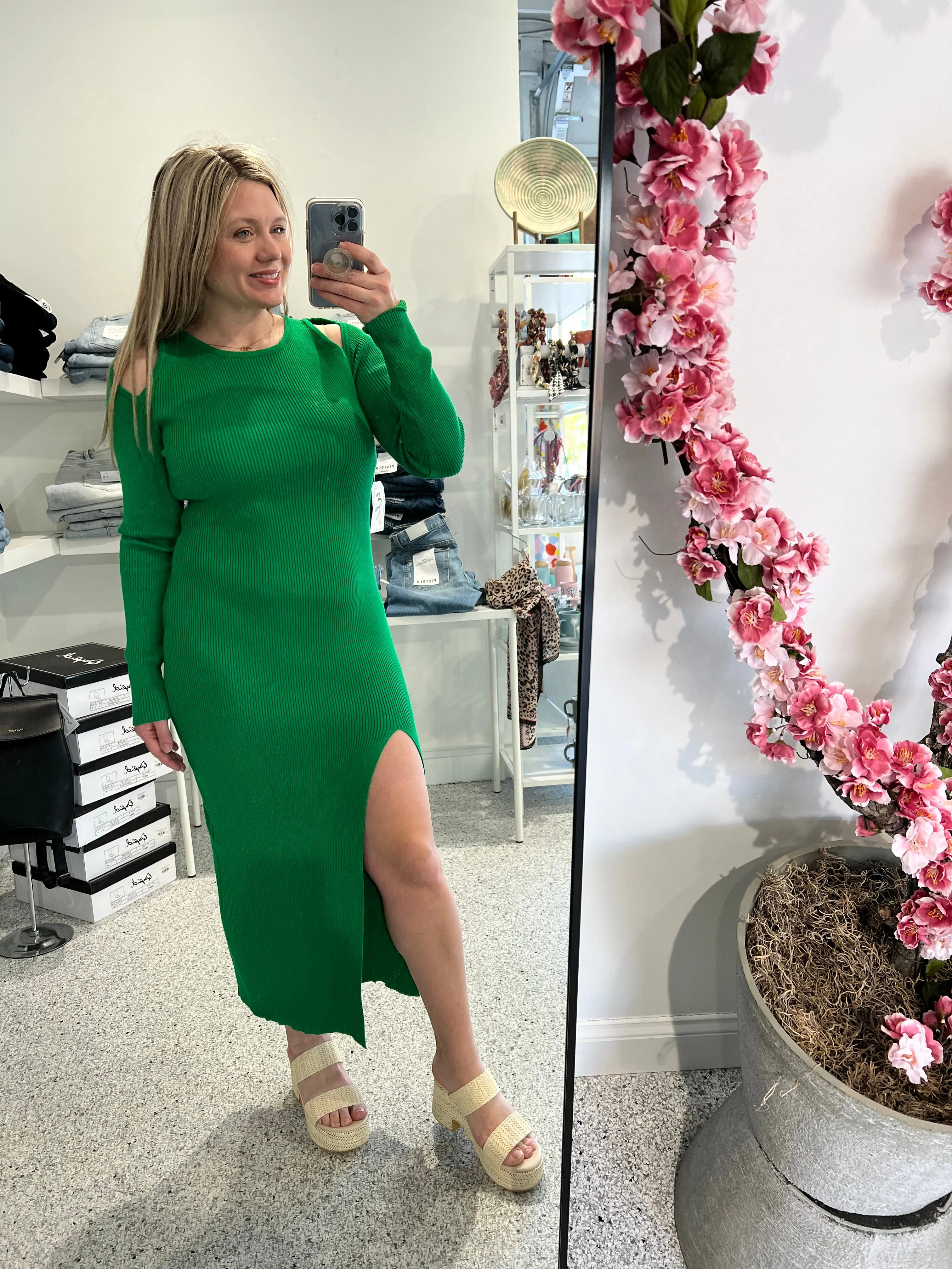 Kelly Green Cut Out