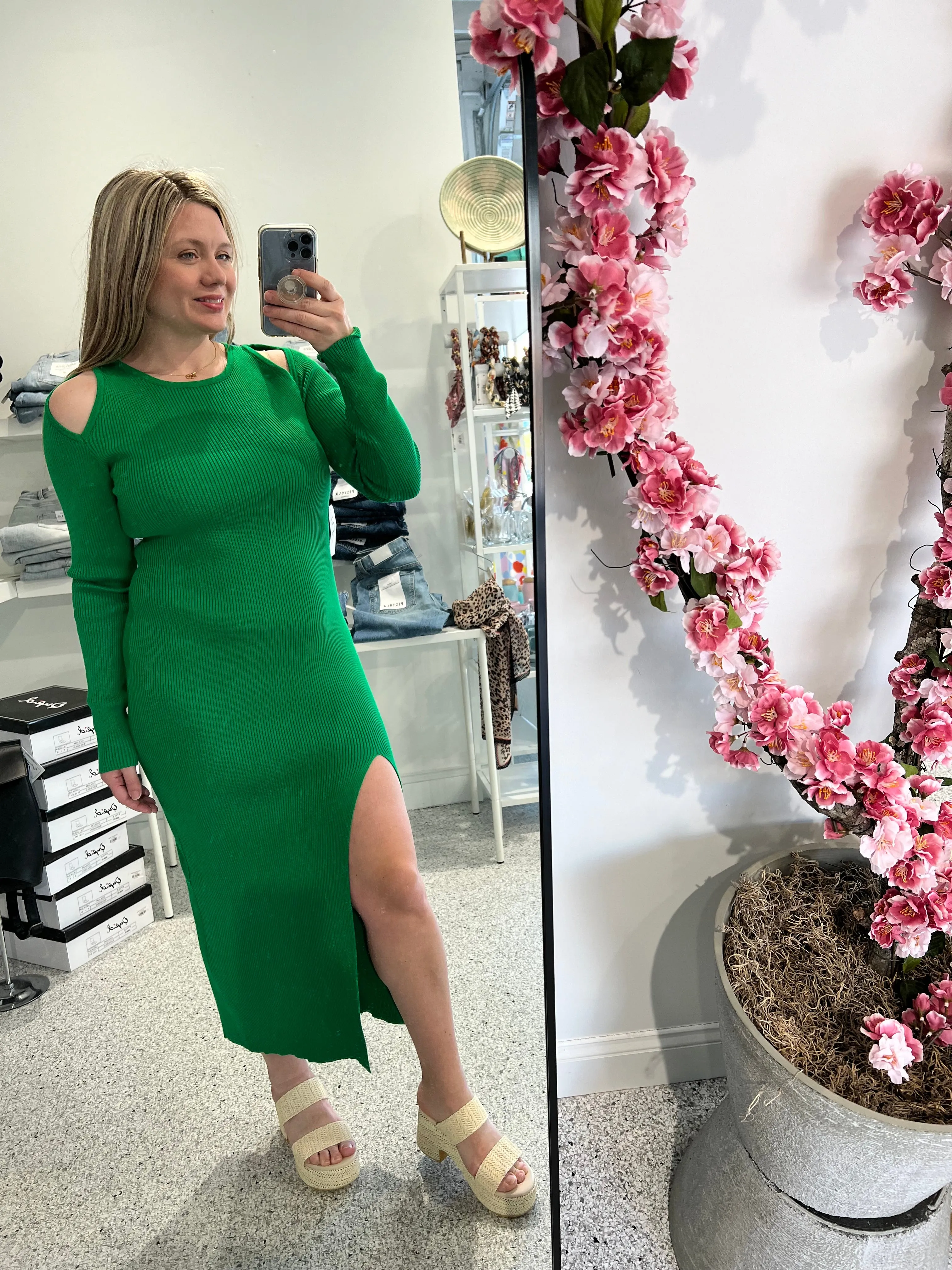 Kelly Green Cut Out
