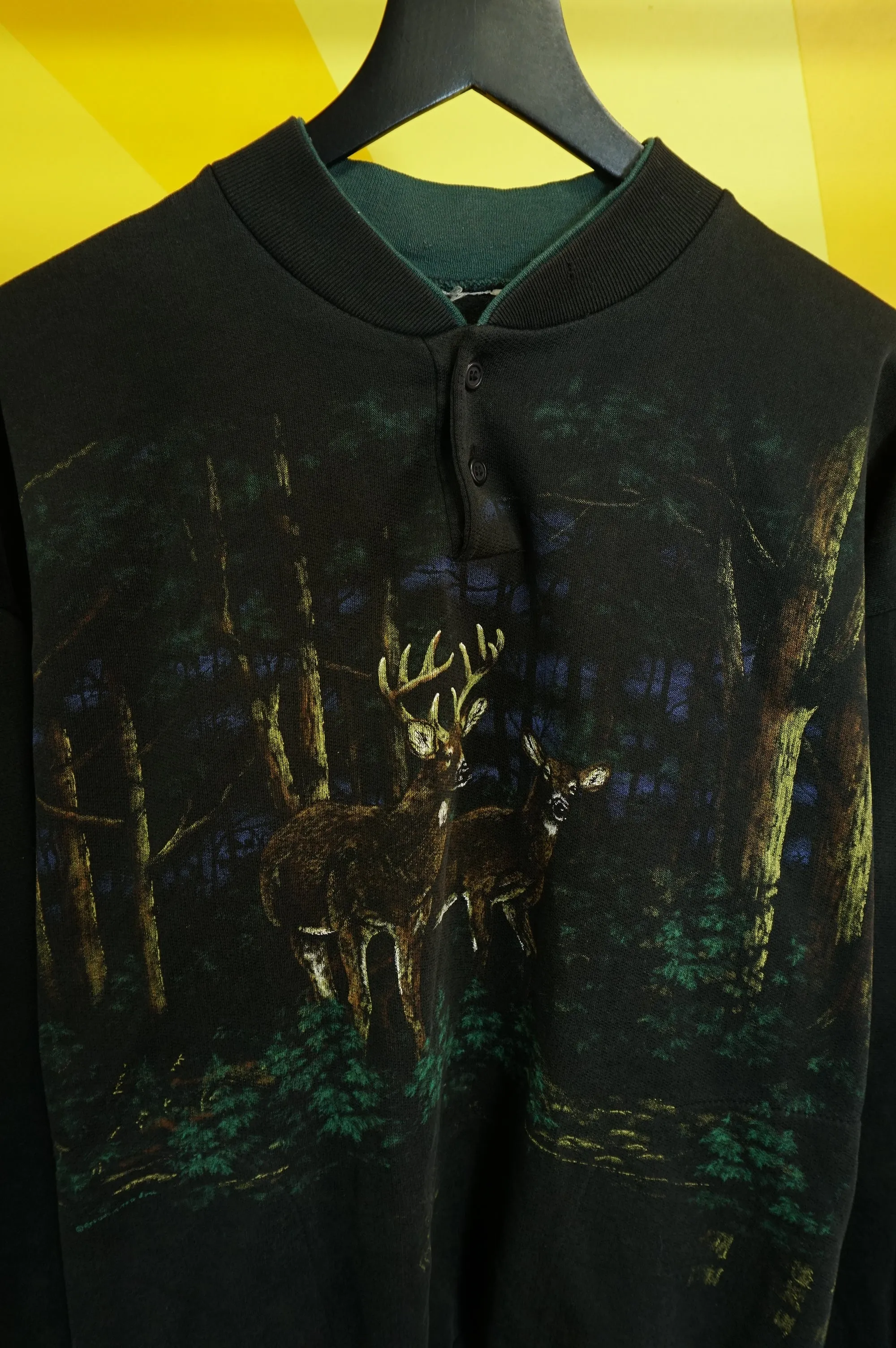 (L) Vtg Deer AOP Crewneck