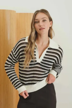 LONG SLEEVE CROCHET KNIT SWEATER