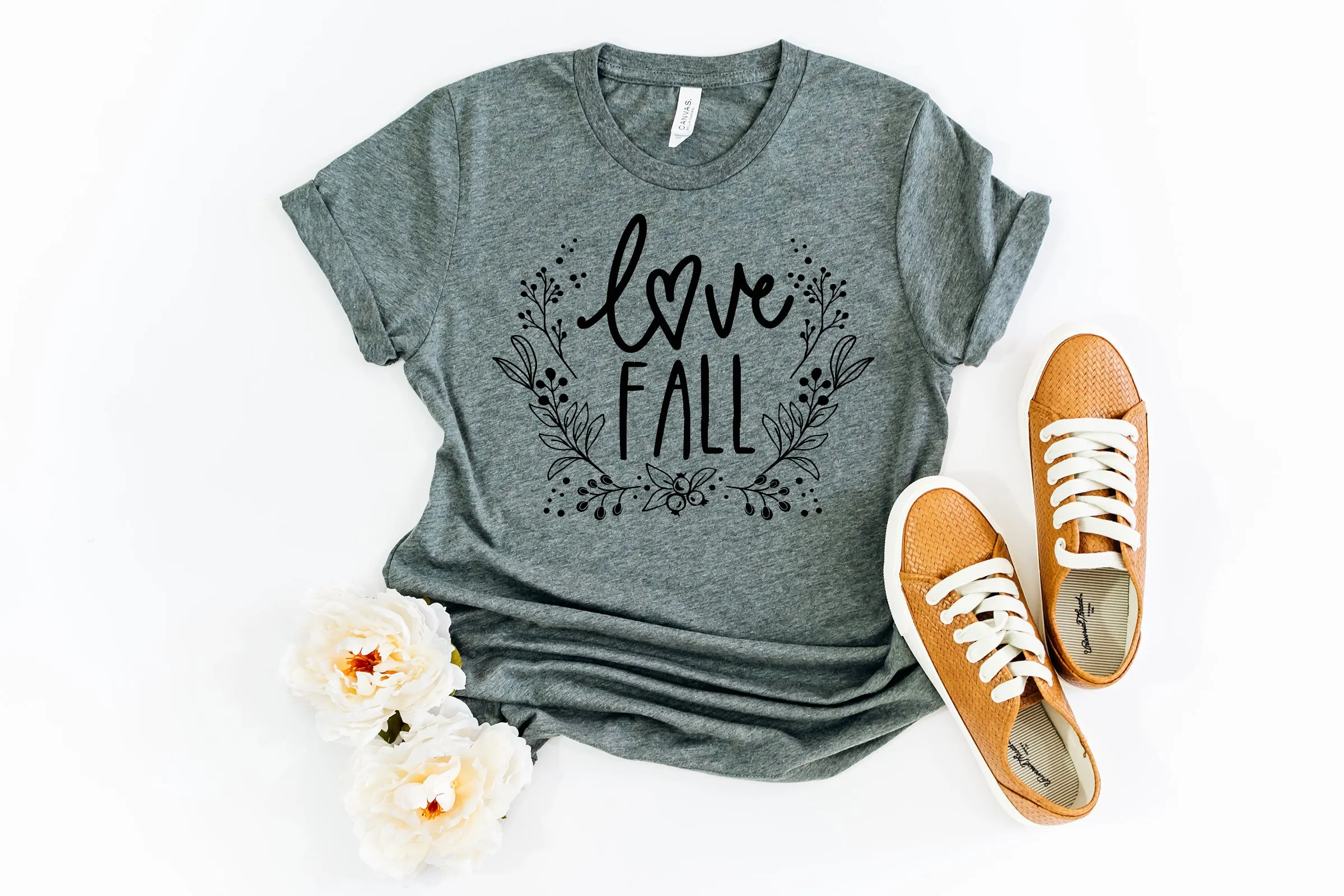 Love Fall Garland Unisex TShirt