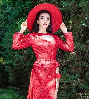 Magic Q gorgeous luxury red lace cutout autumn jacket- Imo