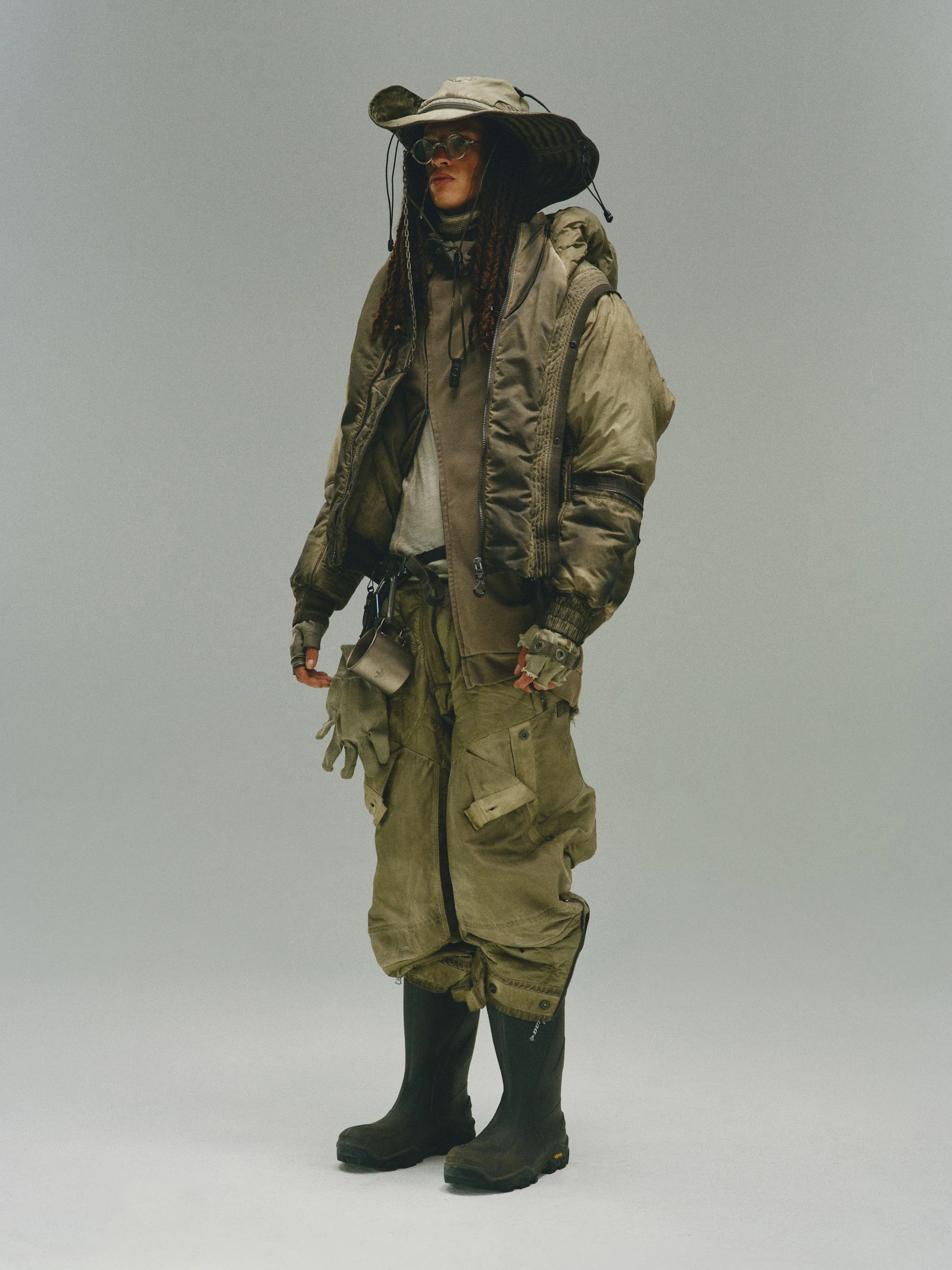 OB / Dual-Form Sleeve Module Bomber Jacket