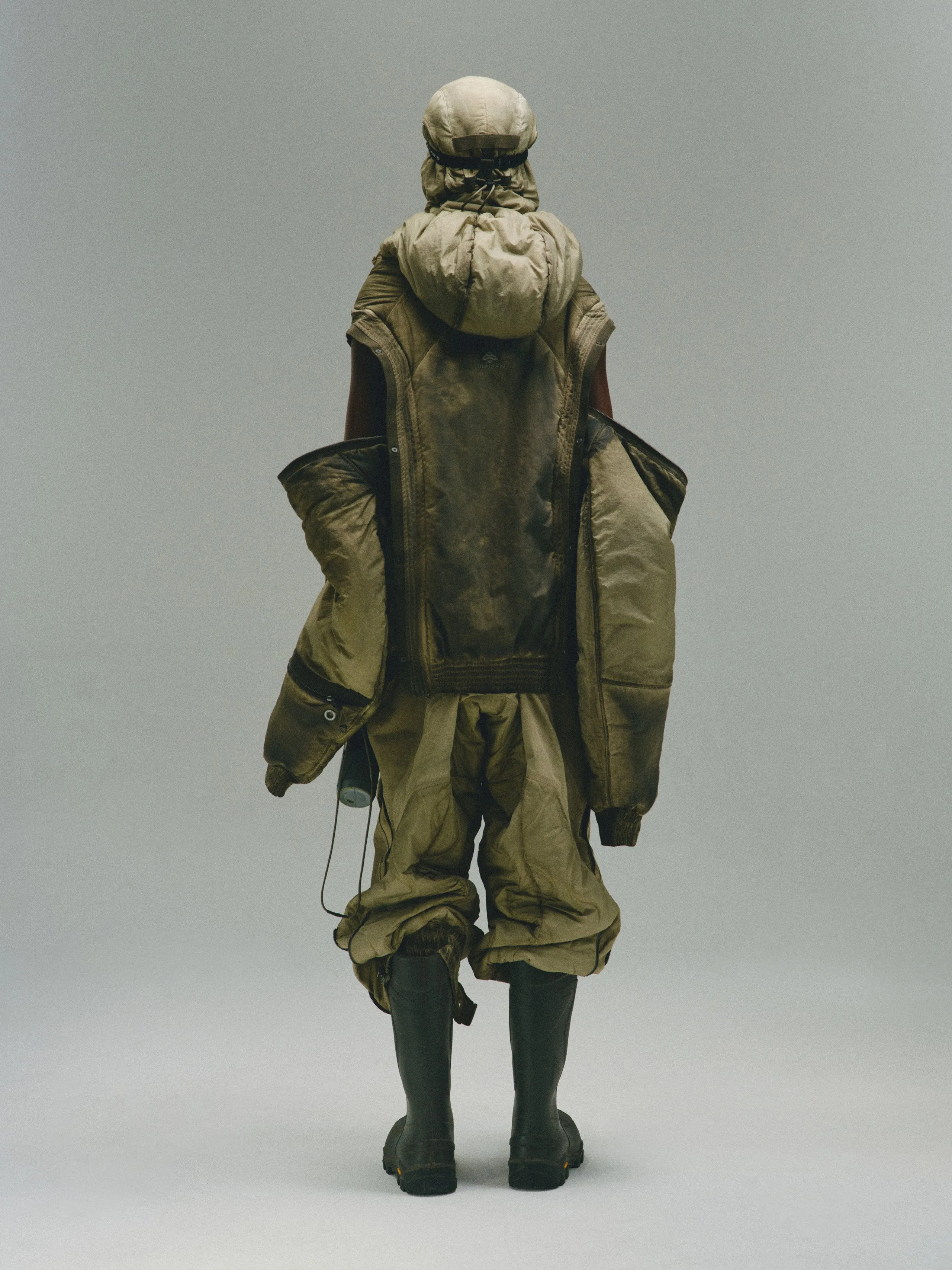 OB / Dual-Form Sleeve Module Bomber Jacket