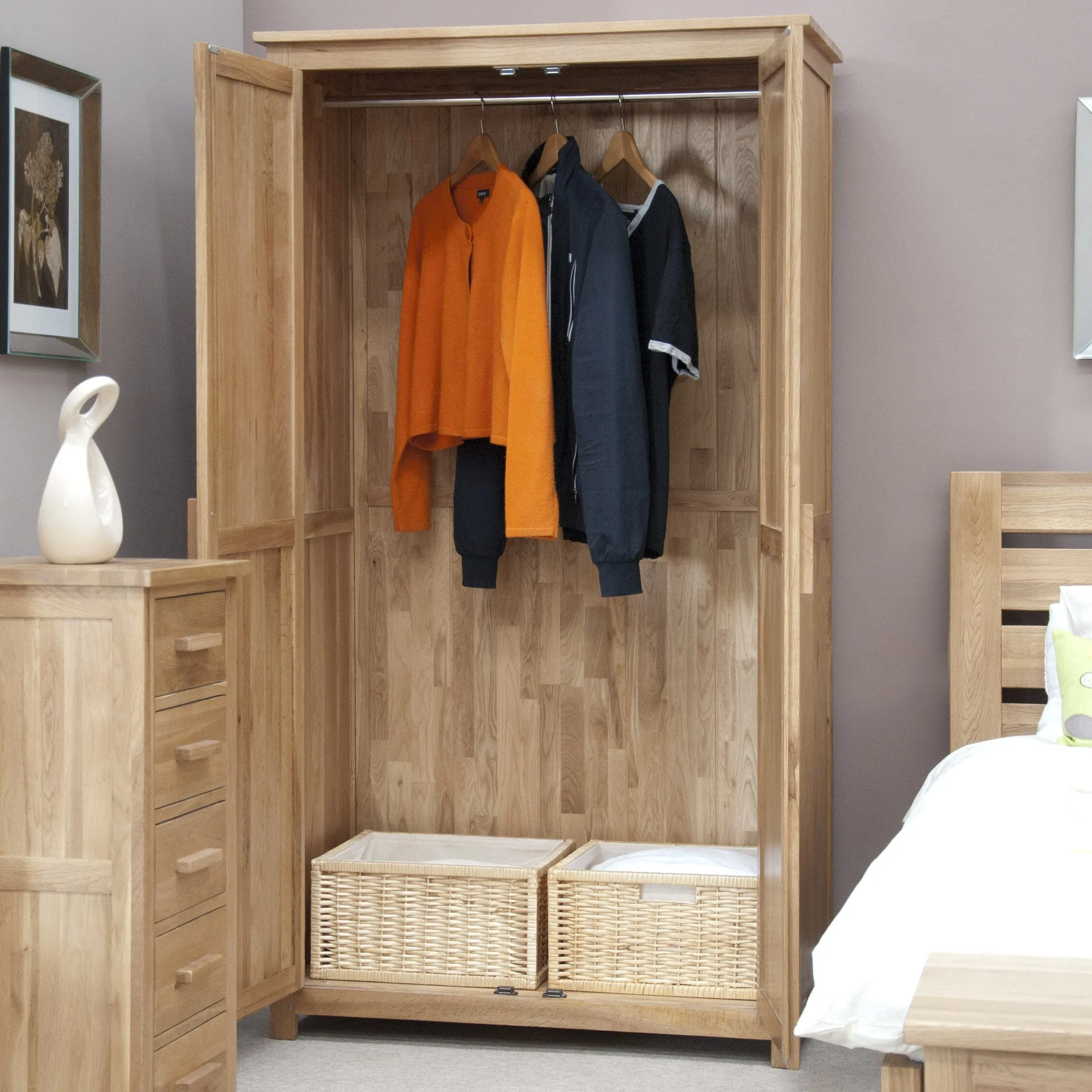 Opus Ladies Wardrobe