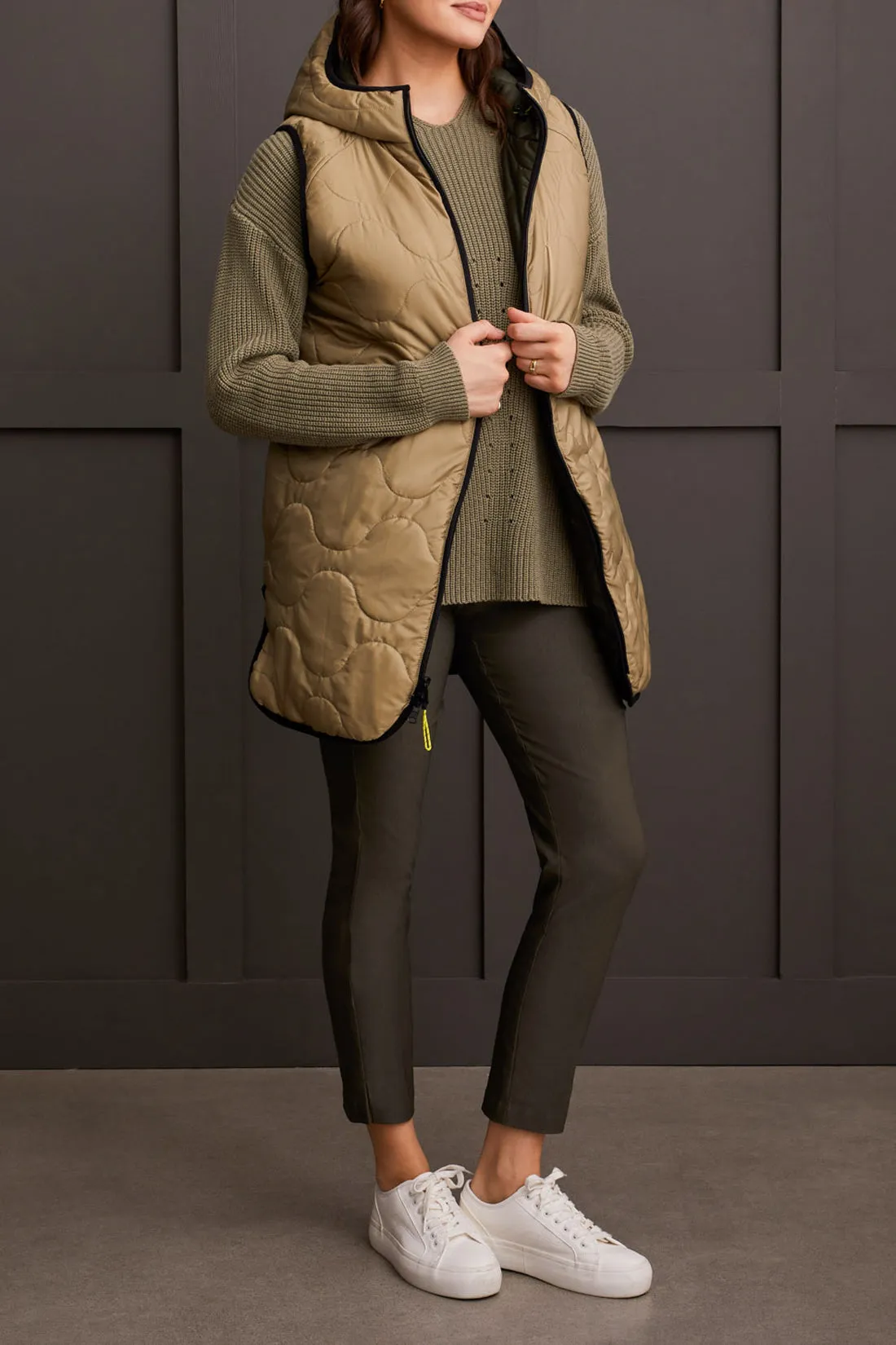 Puffer Vest - Reversible Hooded with Hi-Low Hem (Spinach)