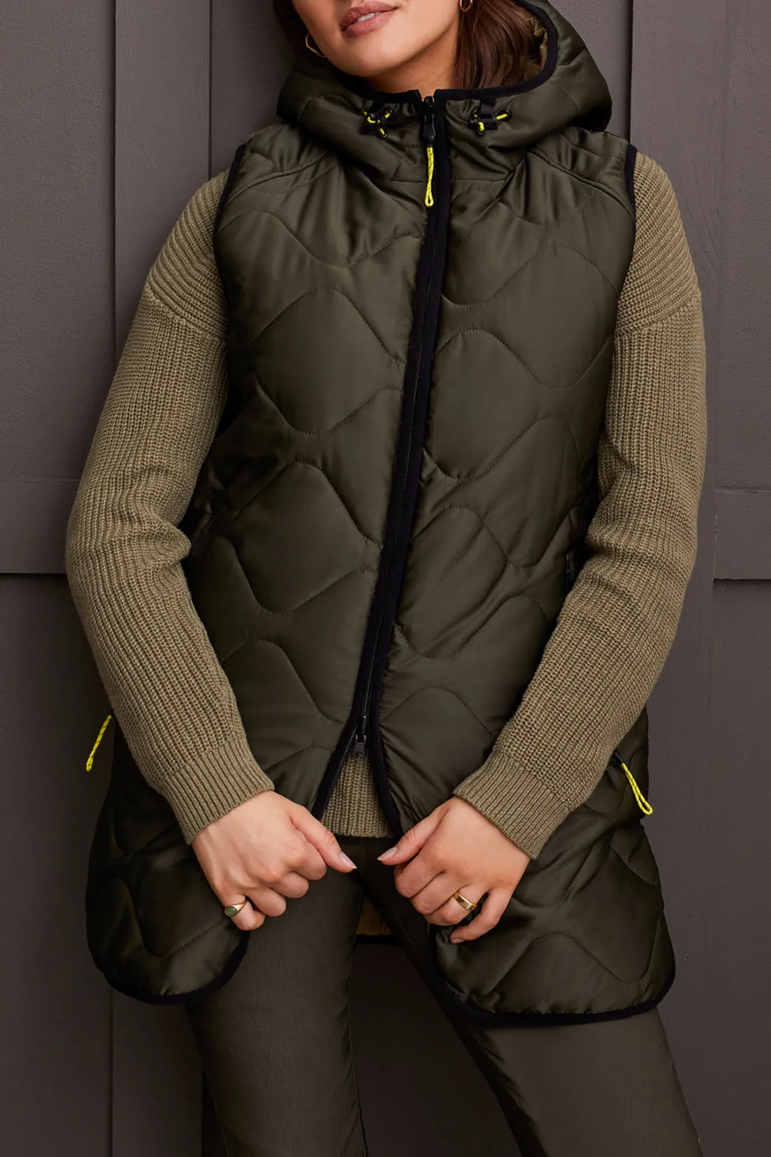 Puffer Vest - Reversible Hooded with Hi-Low Hem (Spinach)