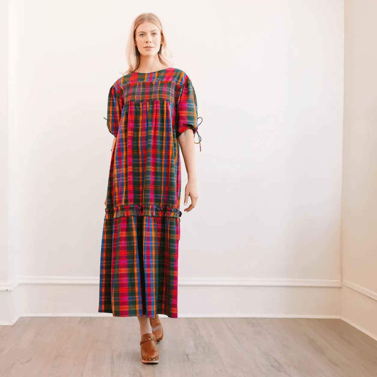 Que Paso Plaid Katrin Dress