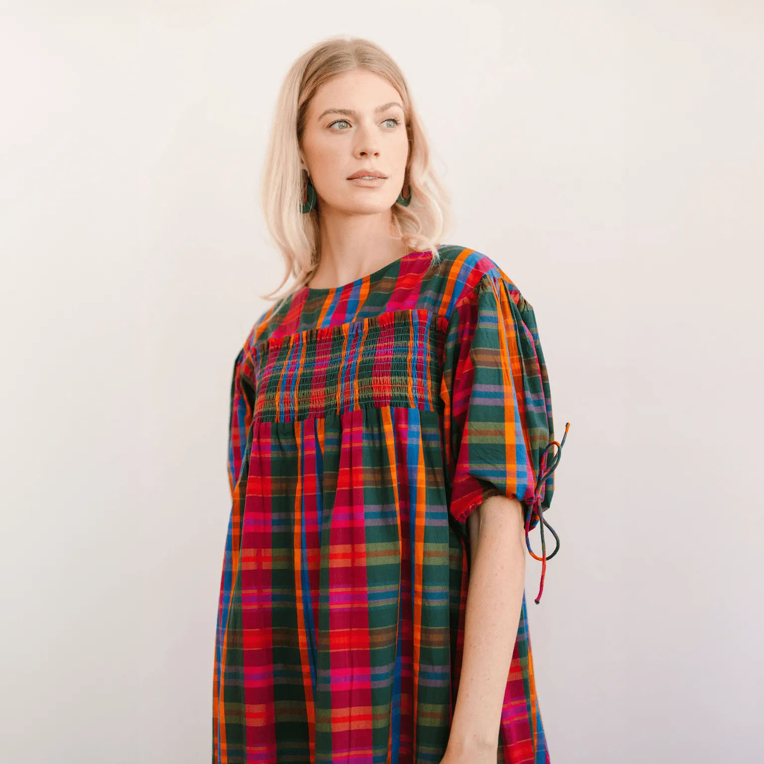 Que Paso Plaid Katrin Dress