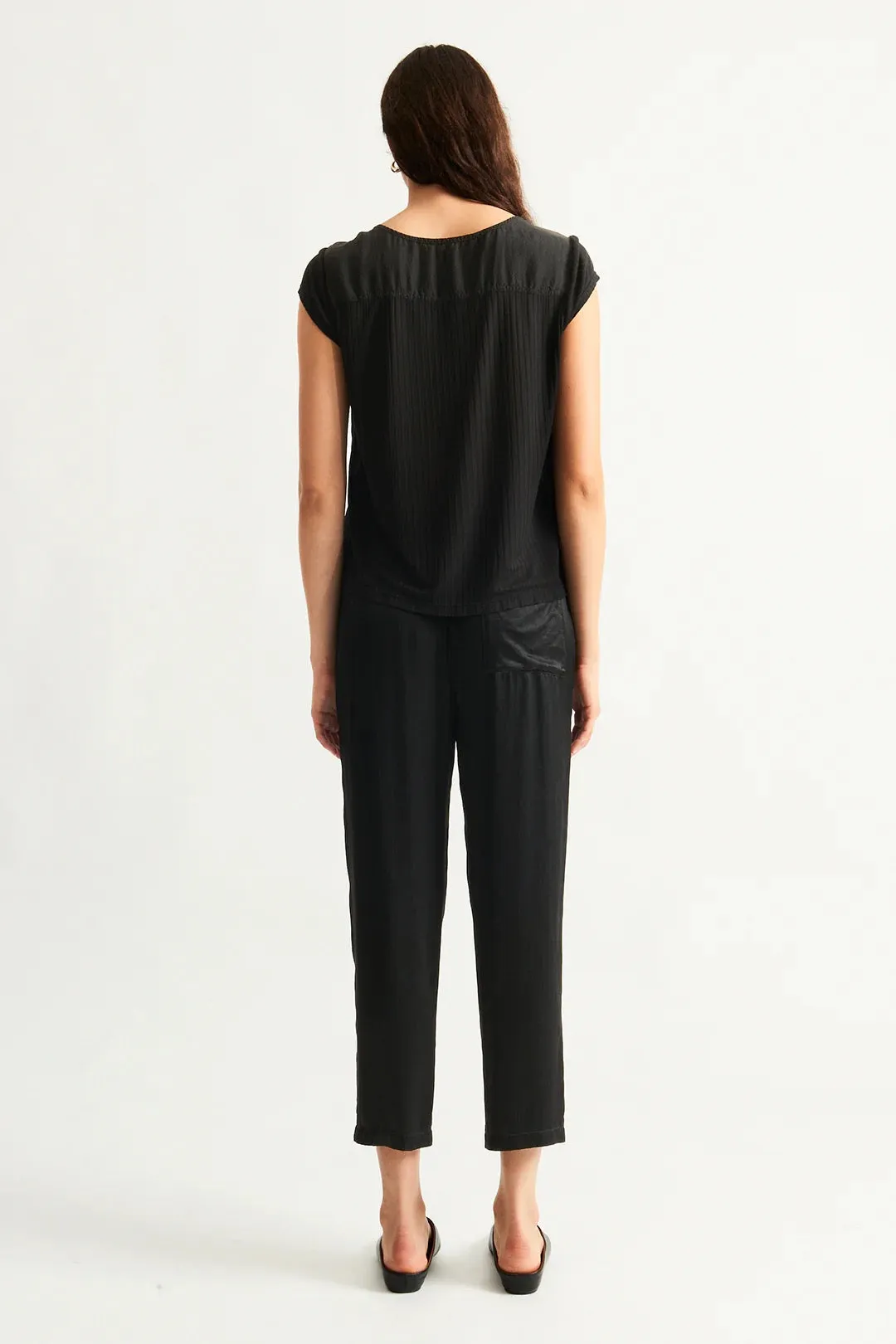 Raquel Allegra Darcey Tee Black