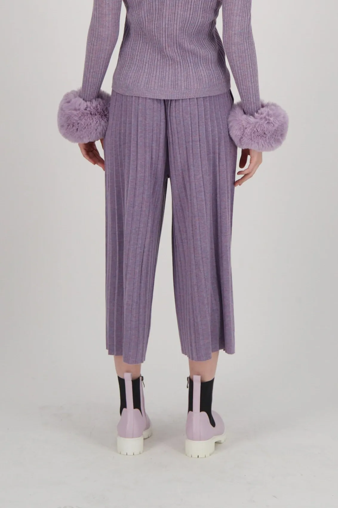 Ribbed Knit Culotte Pant