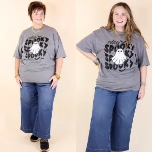 Stay Spooky Short Sleeve Graphic Tee in Dark Grey
